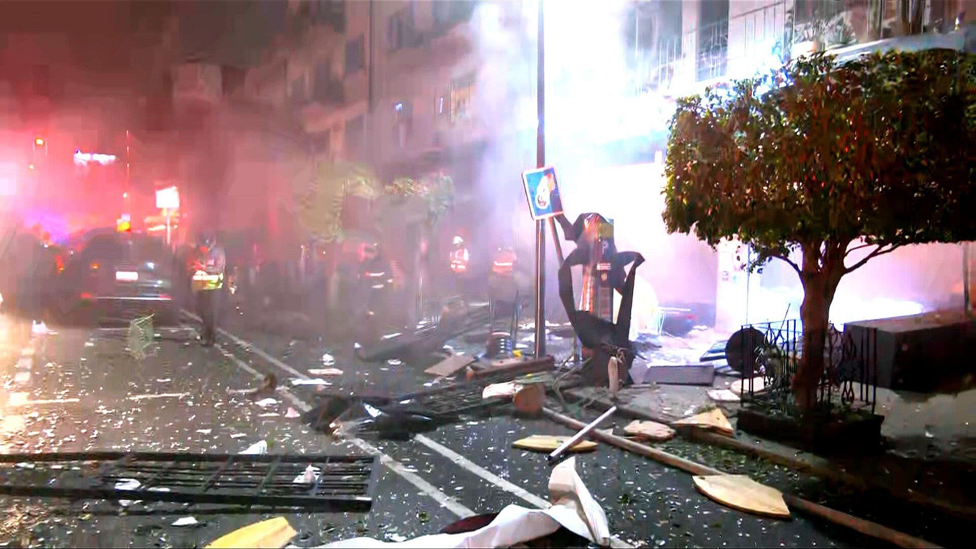 Incendio en Colonia Roma Termina en Explosión Esta Noche: Así Quedó Restaurante en CDMX