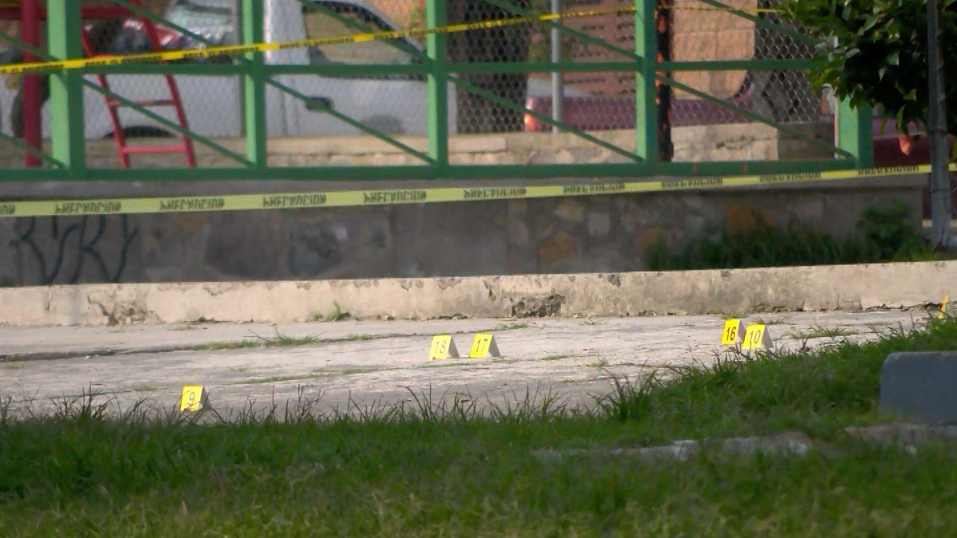 Balacera en Canchas de Futbol en Tlaquepaque Deja a Hombre Sin Vida