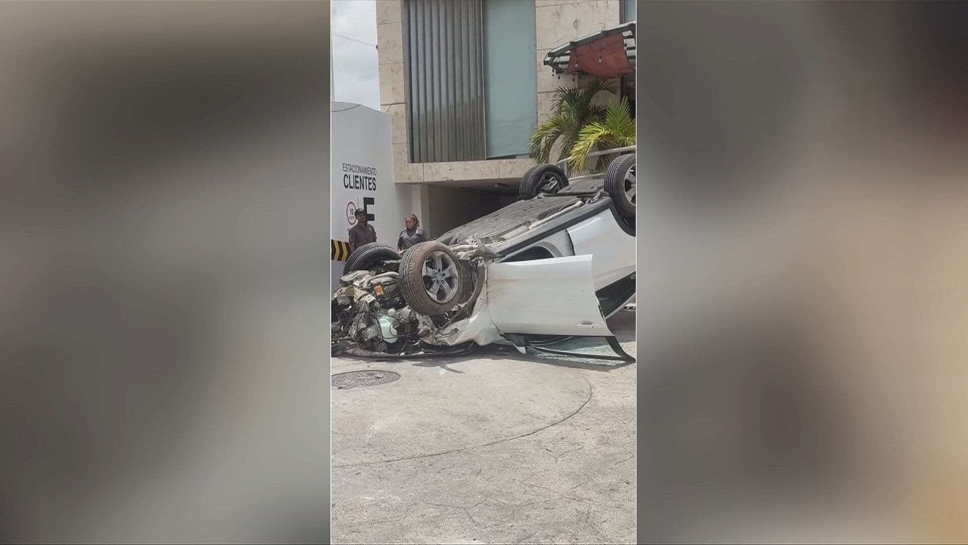 Choque en Cancún Deja una Mujer sin Vida y Dos Lesionados, Quintana Roo