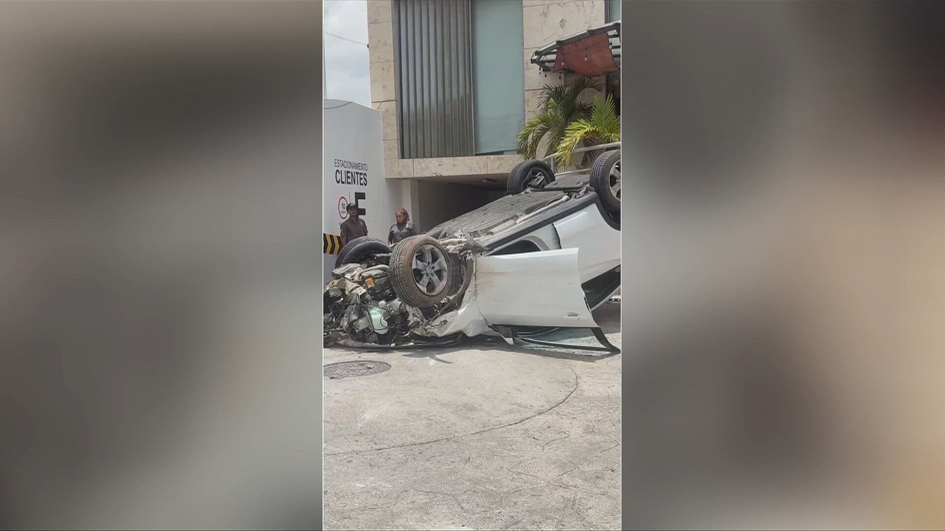 Choque en Cancún Deja una Mujer sin Vida y Dos Lesionados, Quintana Roo