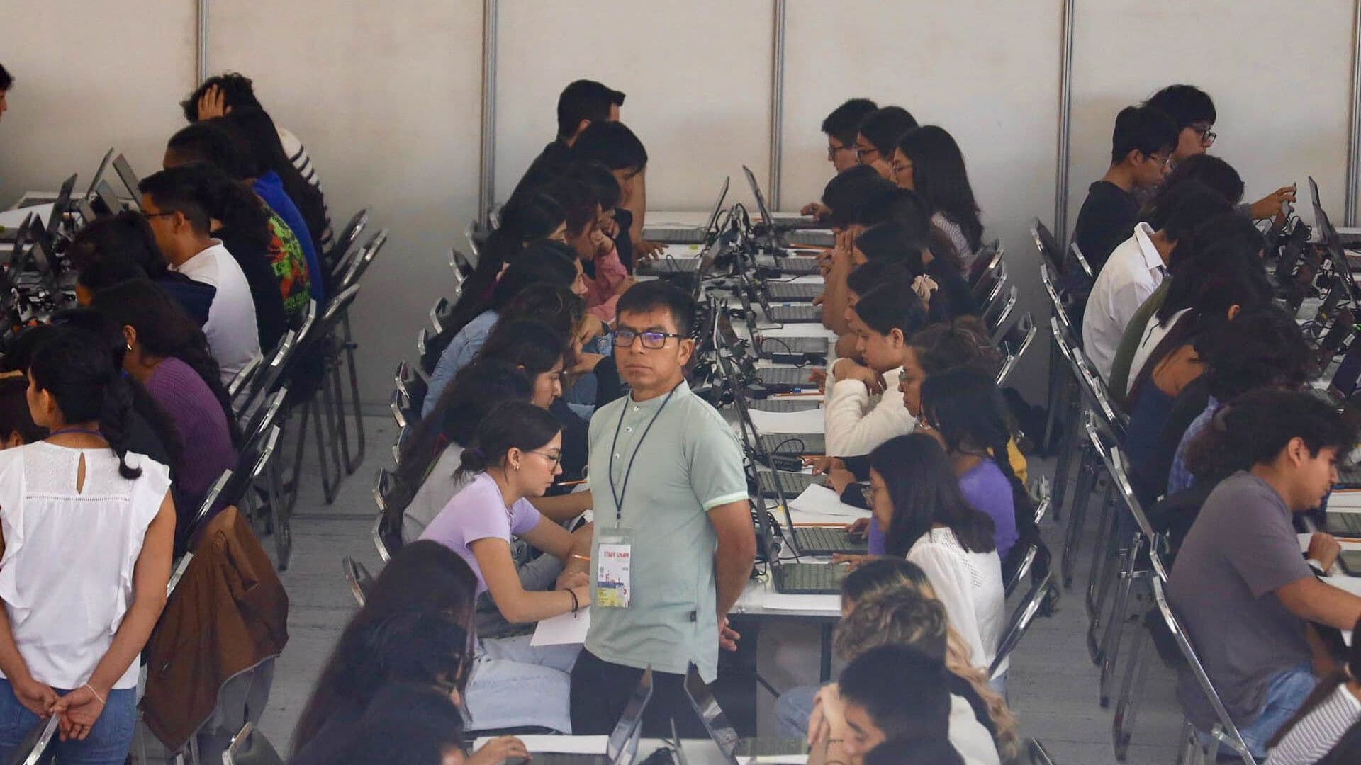Segundo Día de Examen de la UNAM: Asisten Mil 239 Aspirantes a la Prueba Control en Oaxaca