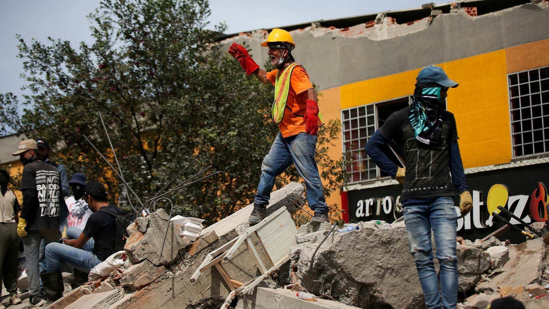 Se Eleva Cifra de Muertos en Colombia: Así Se Vive la Situación tras Terremoto