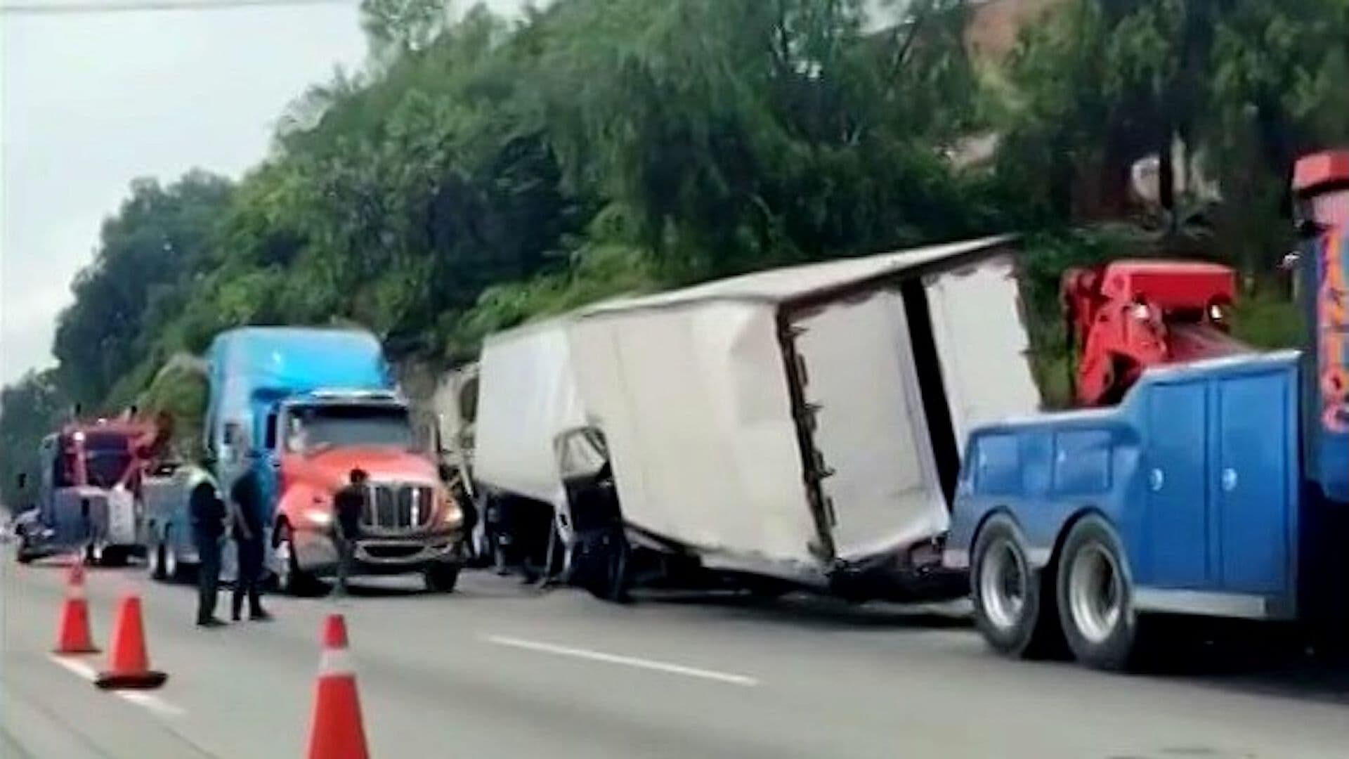 Accidente en Autopista México-Querétaro Deja Tráfico Intenso en Tepeji del Río