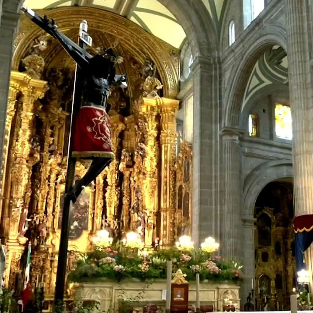 Bendicen Réplica del Señor del Veneno en la Catedral de la CDMX