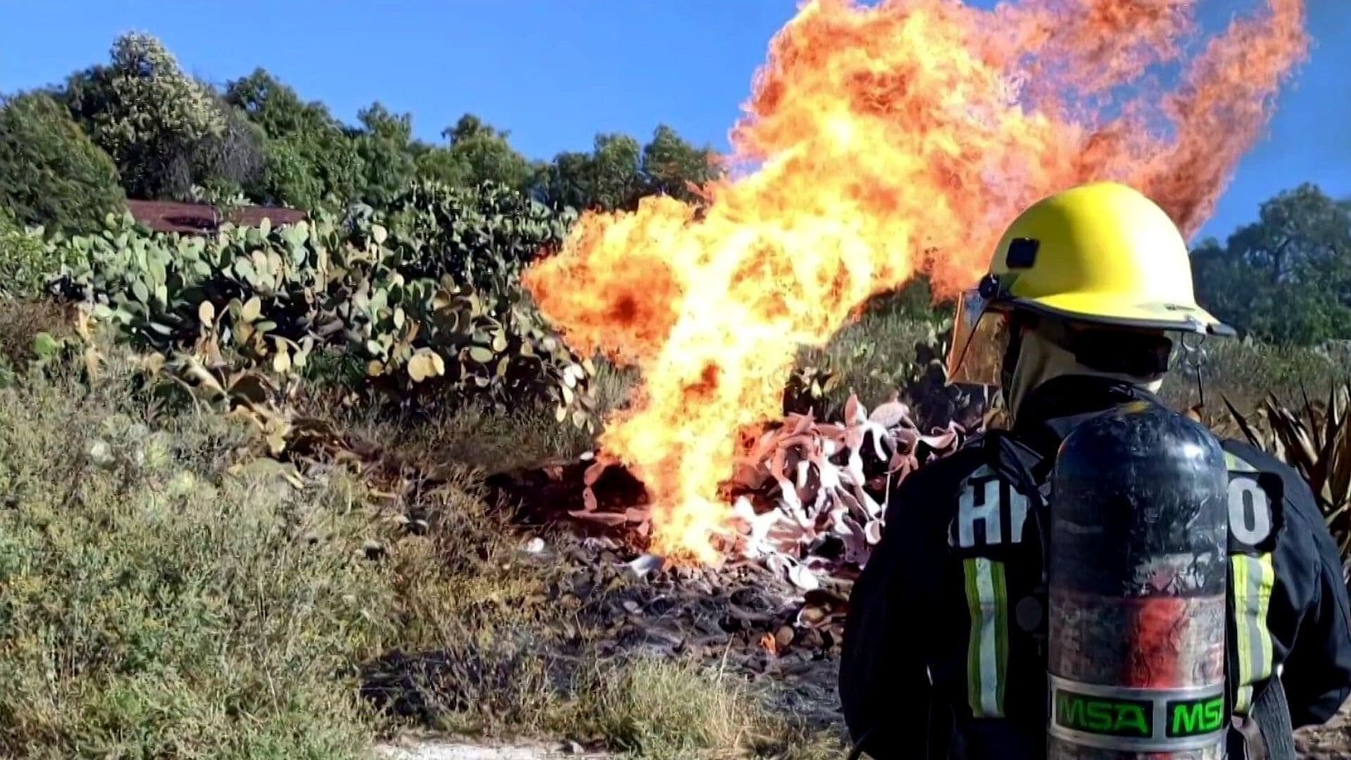 Incendio en Ducto de Pemex Durante Trabajo Contra Toma Clandestina en Hidalgo