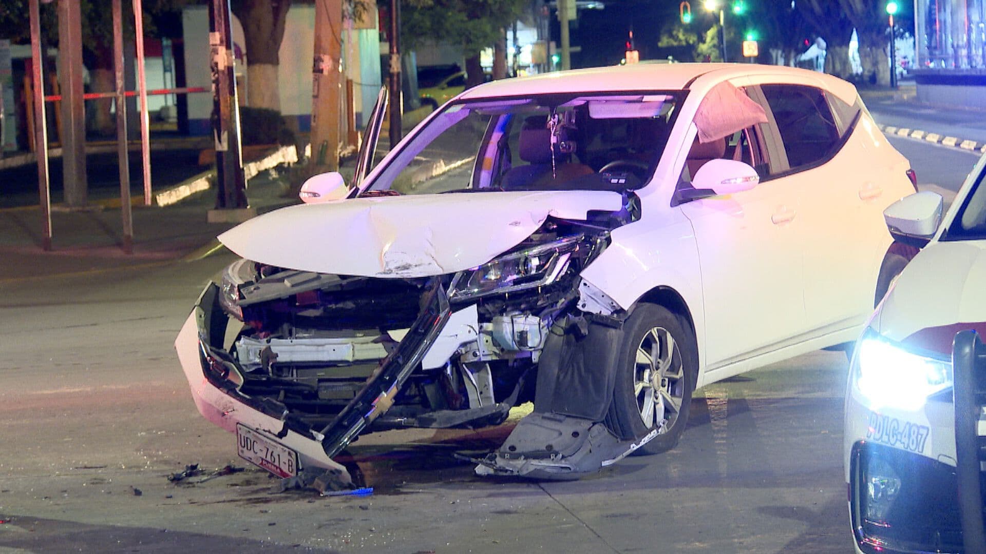 Accidente Dos Automóviles y Camión Carga 31 Poniente 11 Sur Ciudad Puebla