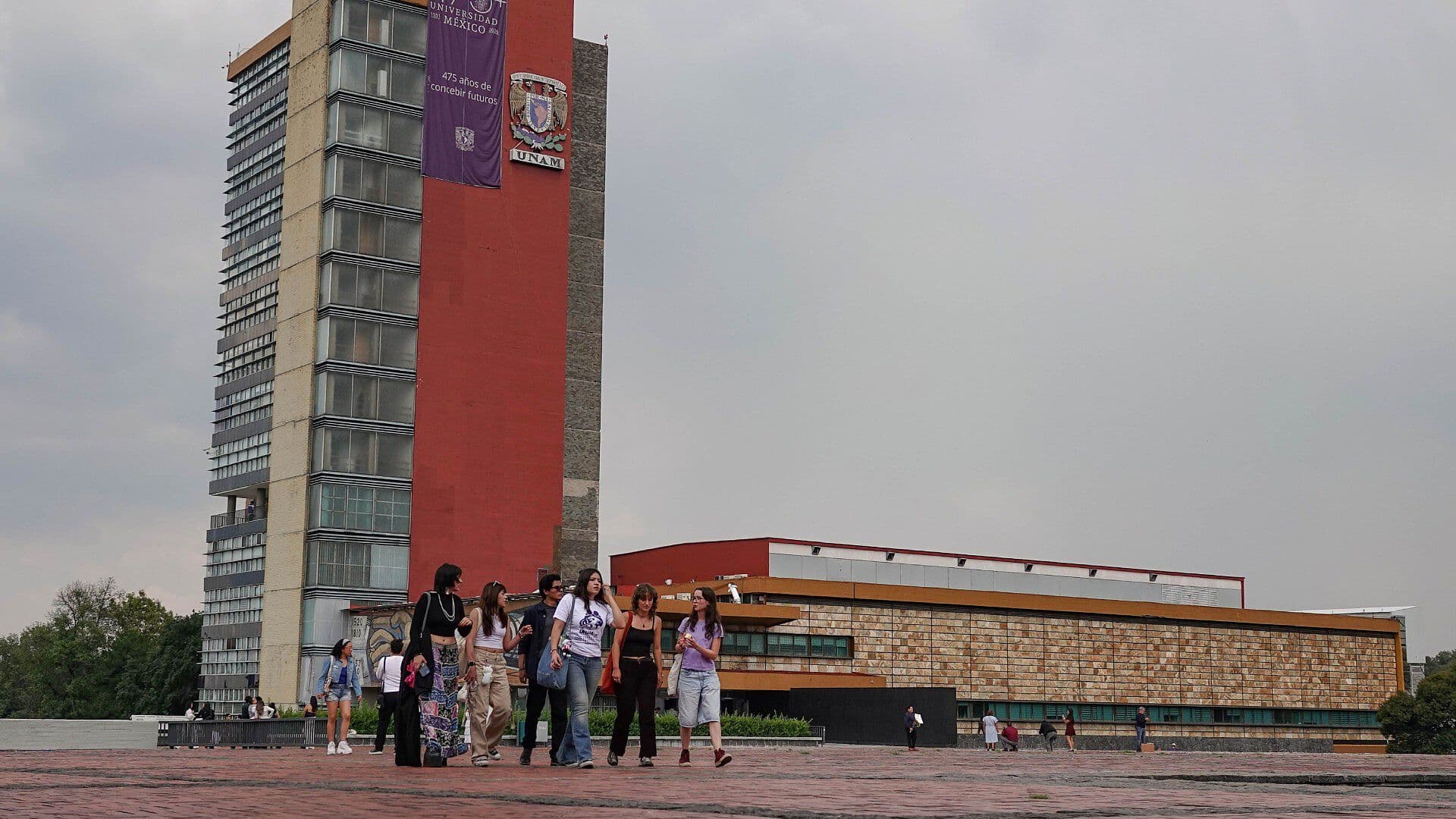 Denuncian Cursos que Prometen Admisión Segura a Universidades Públicas en México