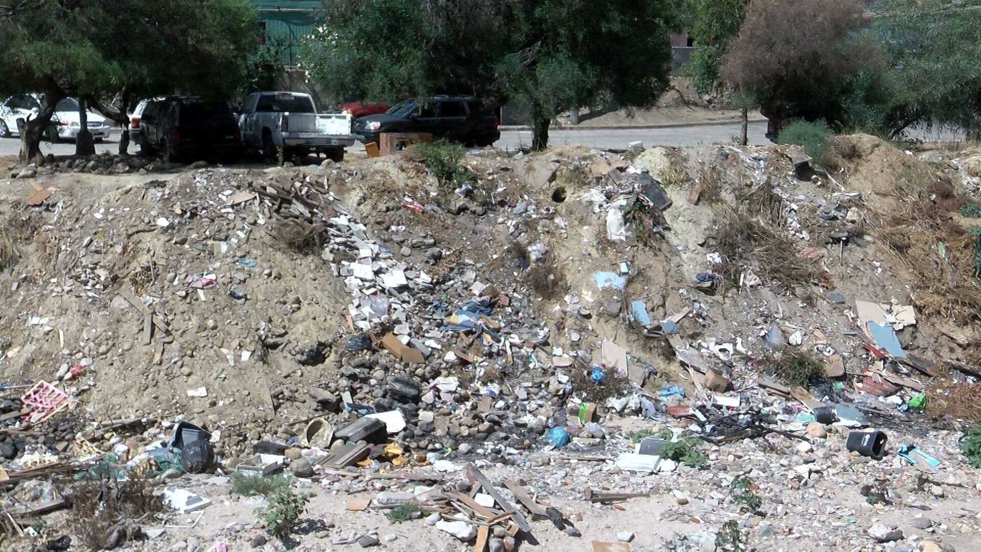 Advierten por Tiraderos Clandestinos de Residuos de Construcción en Tijuana