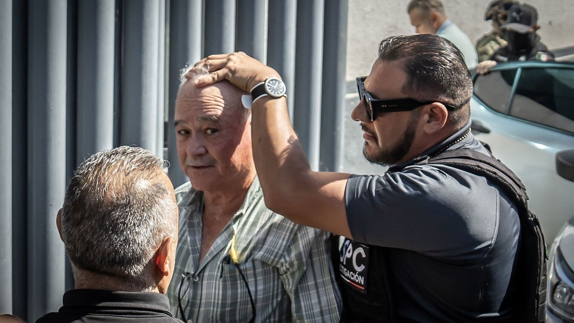 ¿Cuál es la Situación de Ernesto Ruffo, Exgobernador Acusado de Varios Delitos?