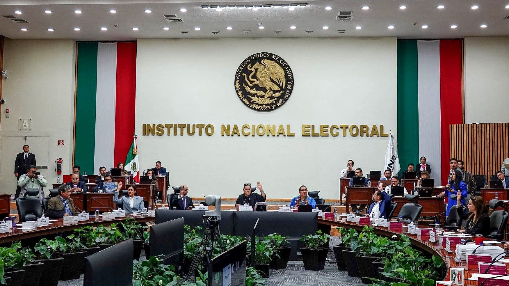 INE Avala Financiamiento de 10 mil 842 MDP para Partidos en 2027: Desglose
