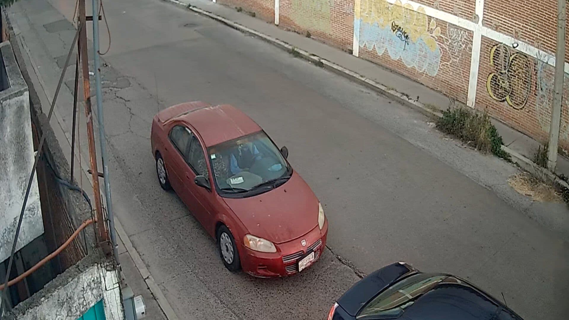 Video Conductor Tira Basura desde su Coche en Colonia Lomas de Castillotla en Puebla