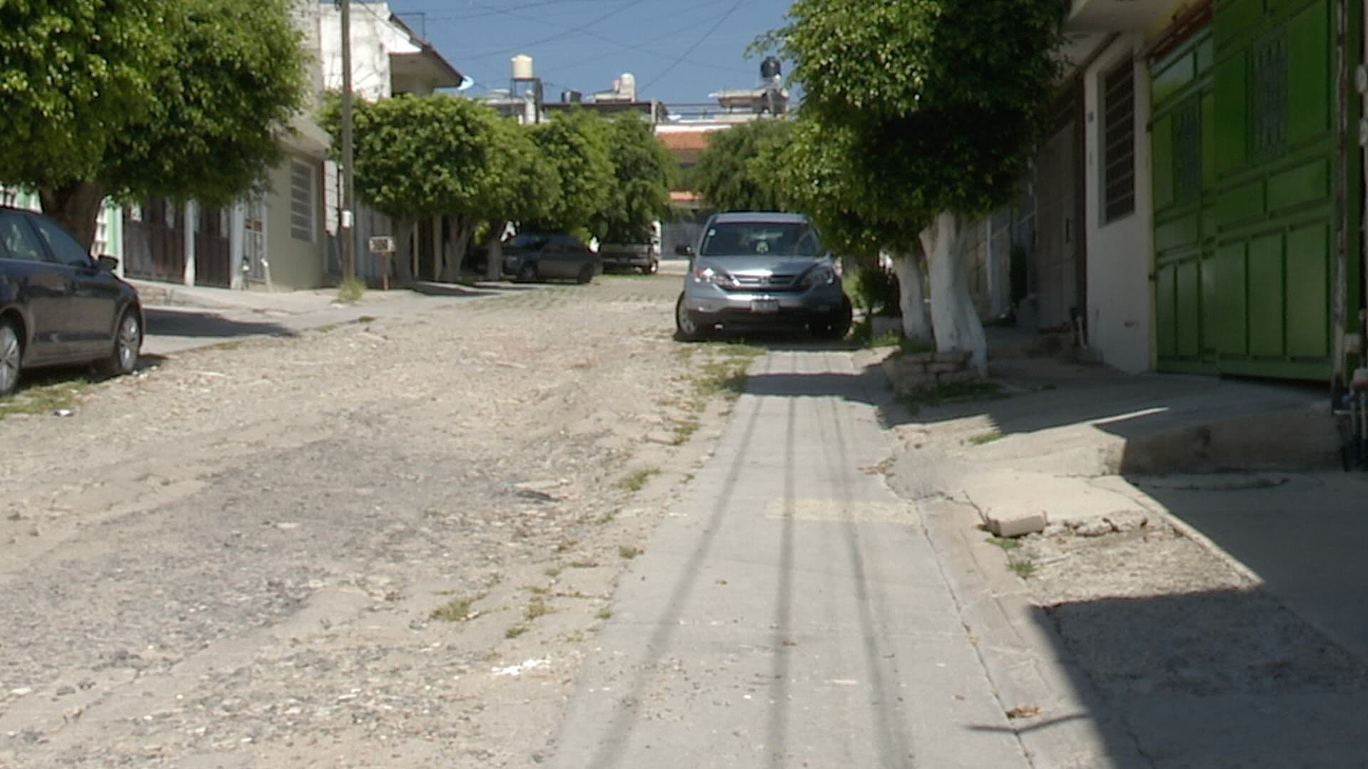 Autoridades Sí Pavimentarán la Calle en el VIBAR en León Guanajuato
