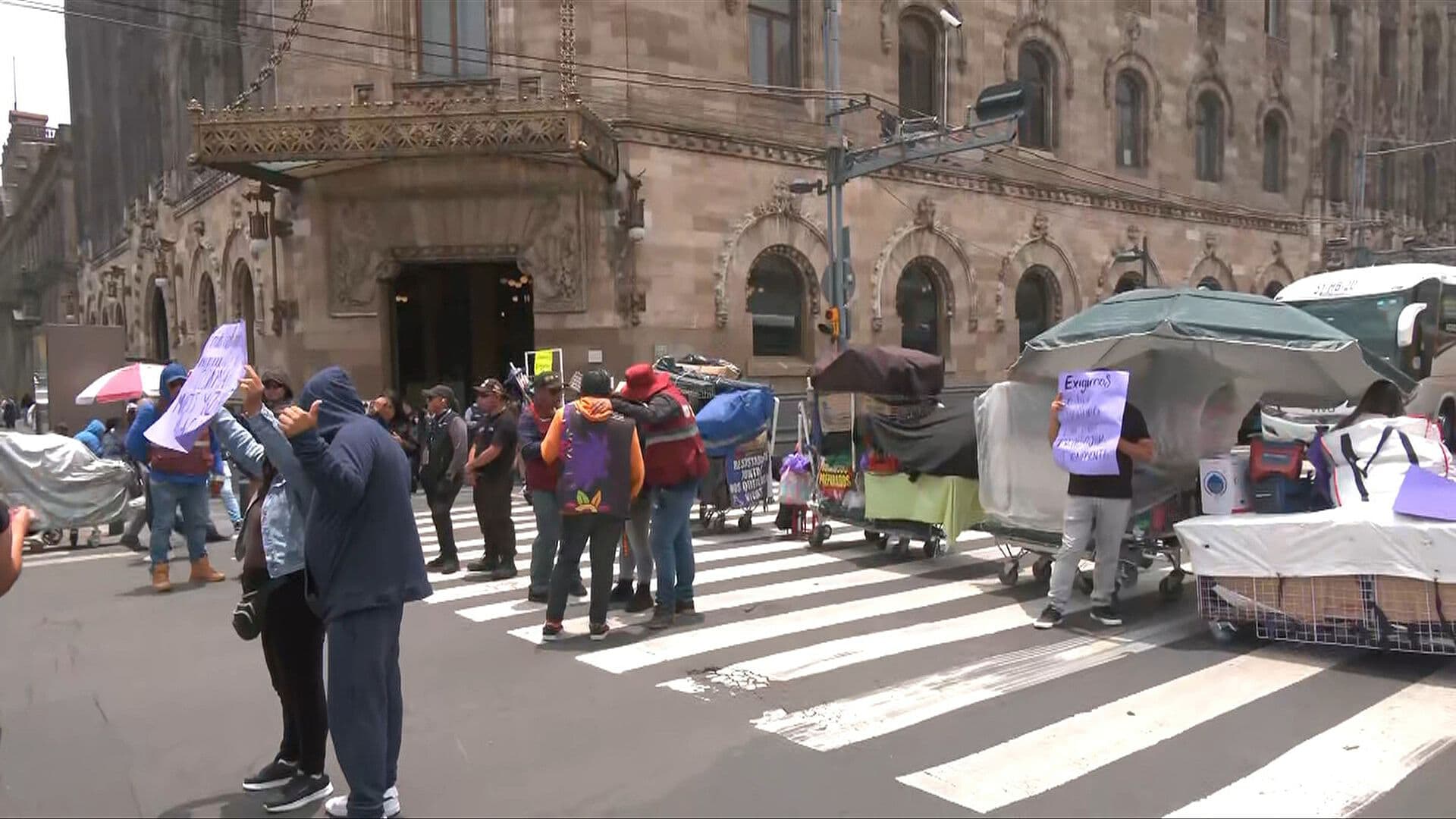 Bloqueo en el Eje Central Colapsa la Circulación Hoy 20 de Agosto en CDMX