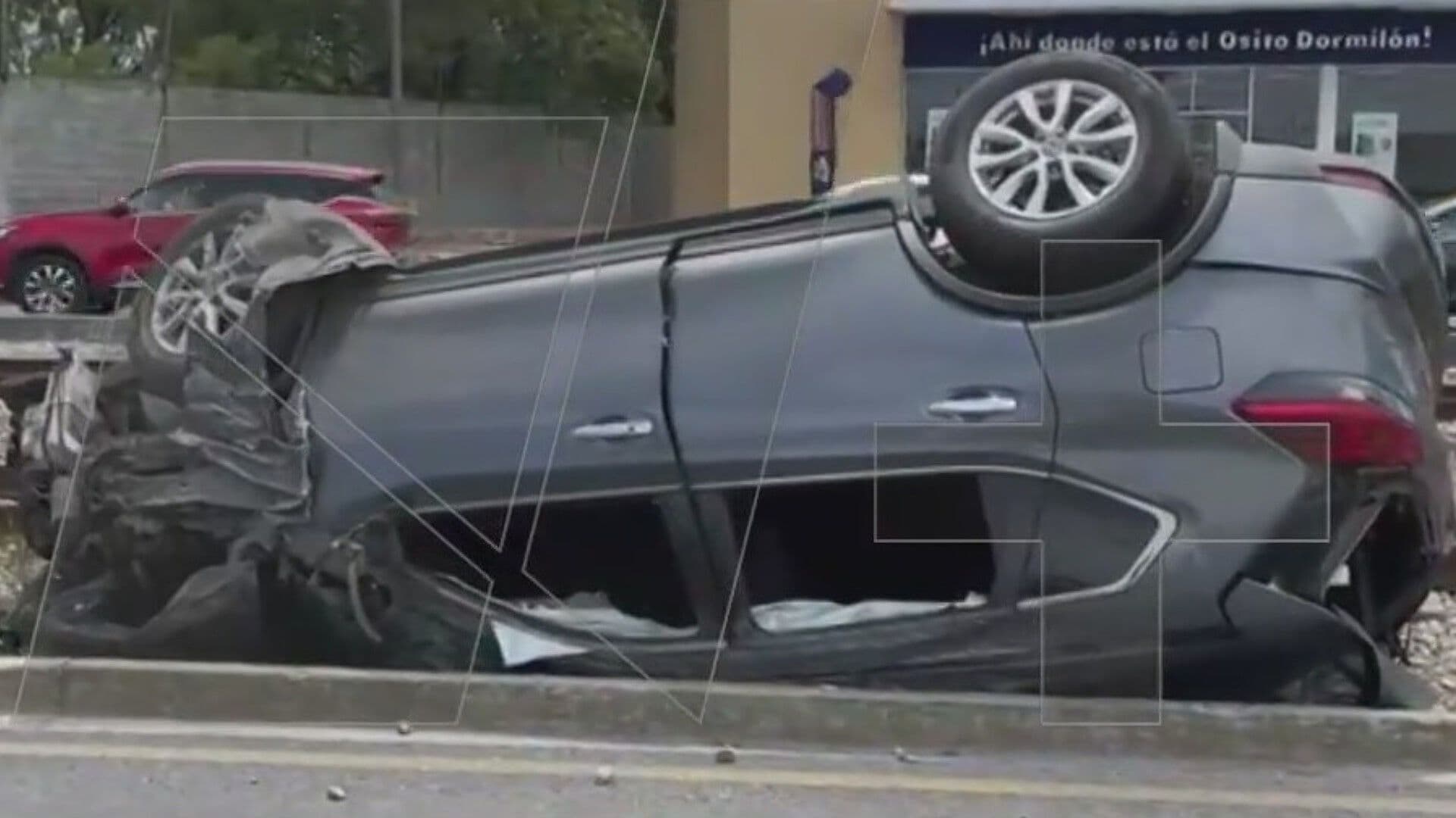 Provoca Volcadura Accidente Ferroviario en Av. Juan Pablo ll en San Nicolás