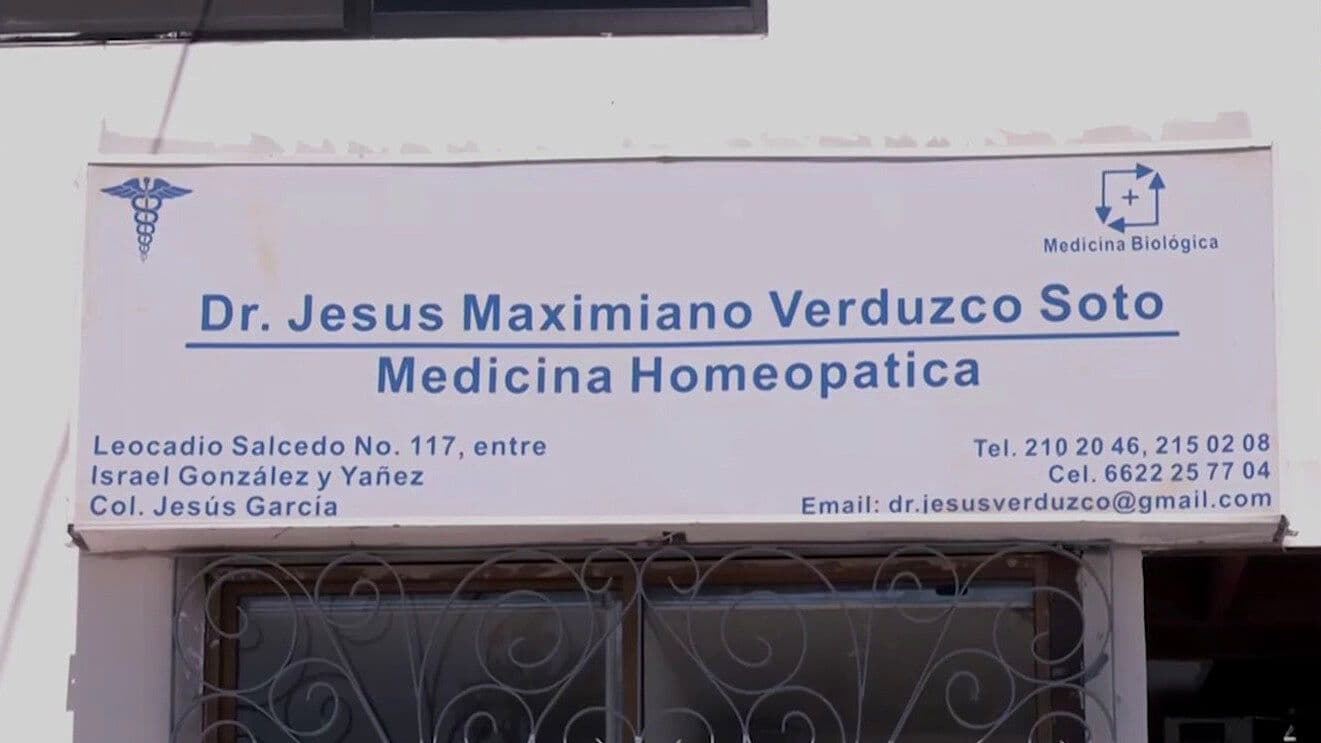 Interpol Busca a Médico por 8 Muertes Presuntamente Ligadas a Sueros Vitaminados en Sonora