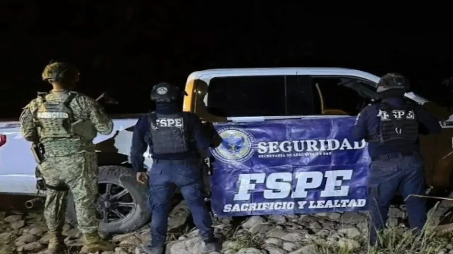 Detienen a Menor de Edad con Armas y Equipo Táctico en San Felipe Guanajuato
