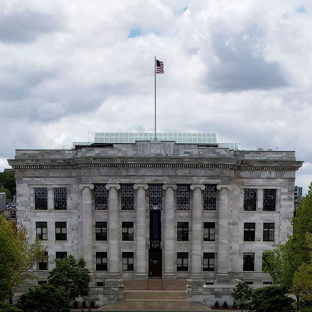 Harvard pagará 53 millones de dólares por cuerpos donados