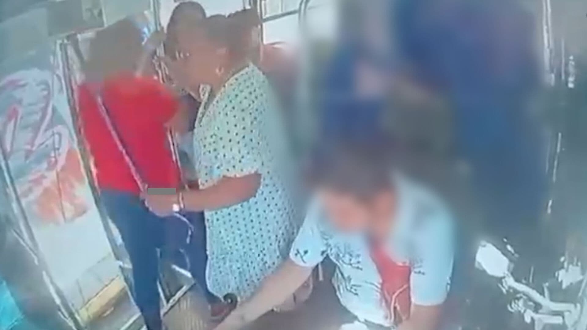 Asalto Ruta 30 Transporte Público Mujer Tercera Edad Enfrenta Ladrones Centro Histórico Puebla