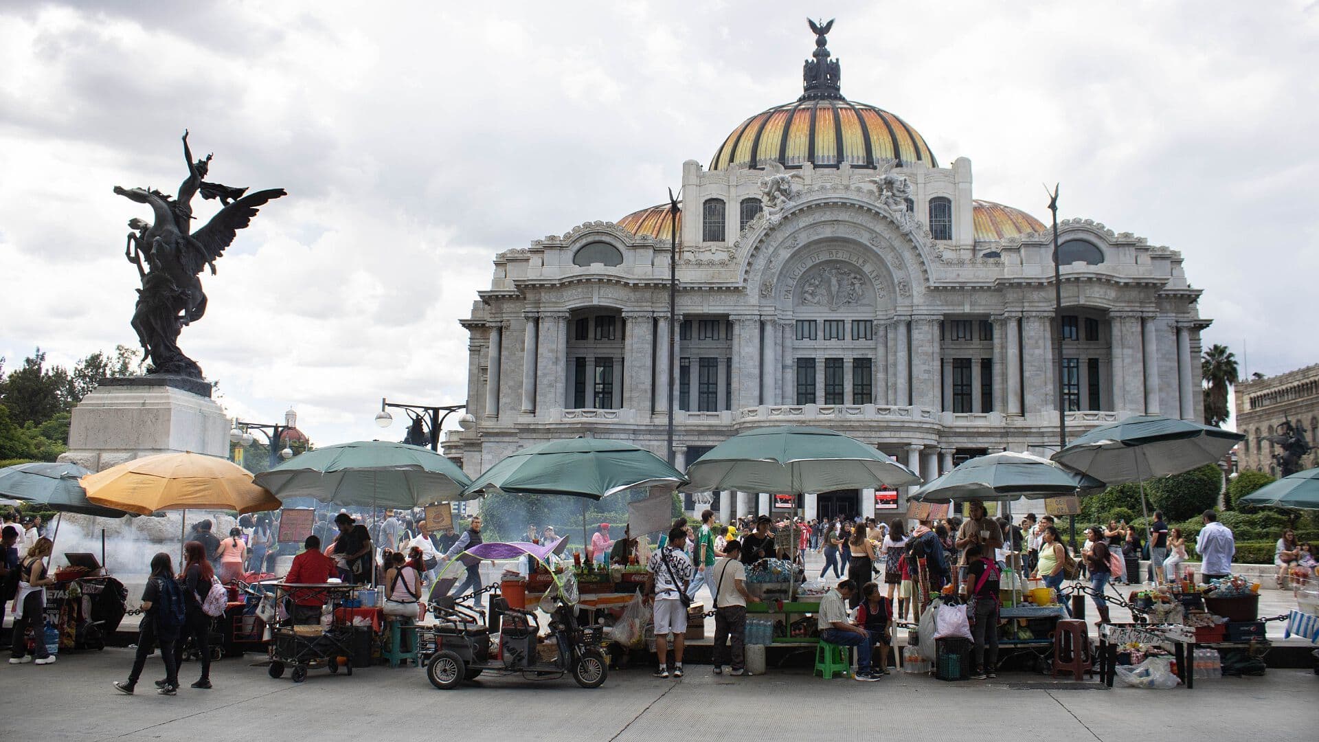 Se Rompe Diálogo, Comerciantes Anuncian Posible Plantón en Eje Central CDMX