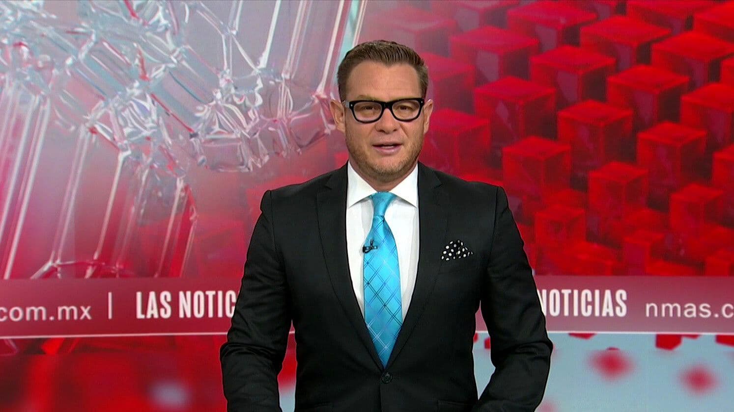 Las Noticias con Carlos Hurtado: Contralmirante Fernando Farías Llega a México