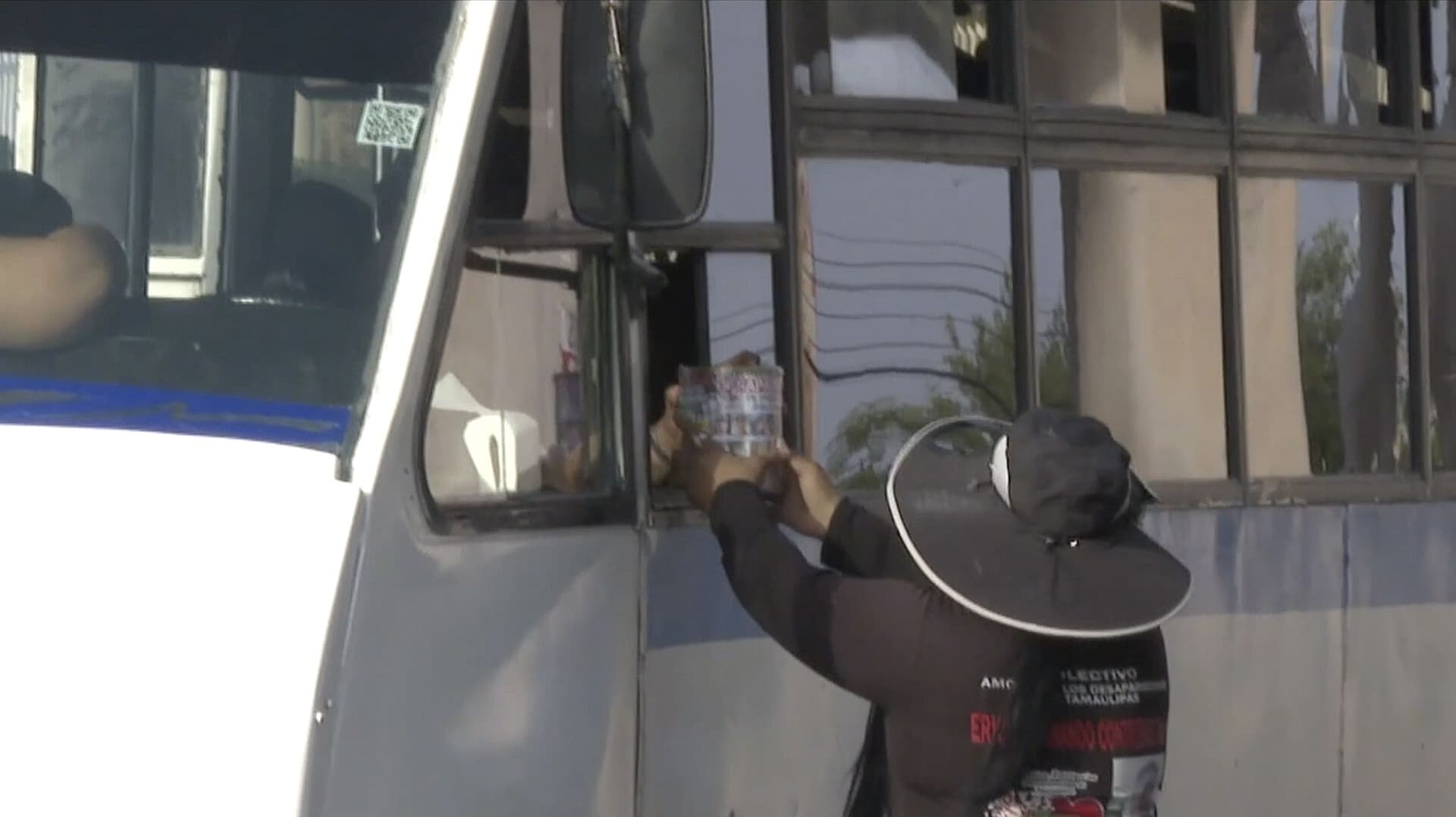 Colectivo en Reynosa Realiza Boteo para Costear Búsquedas de Familiares