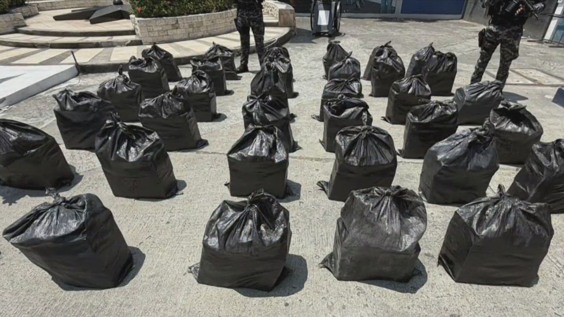 Aseguran en Ecuador 1.1 Toneladas de Cocaína que se Dirigían a México