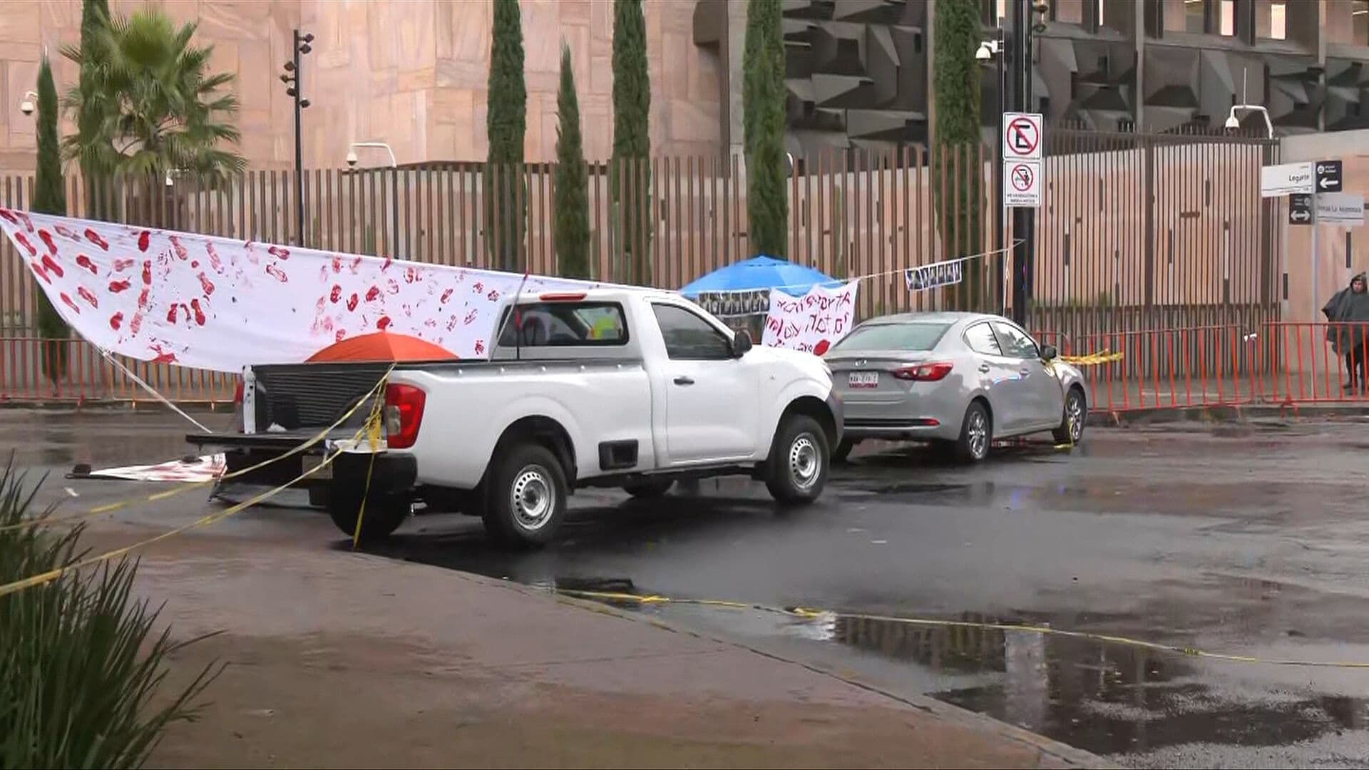Suman Cinco Días de Bloqueo en Calzada Legaria, CDMX