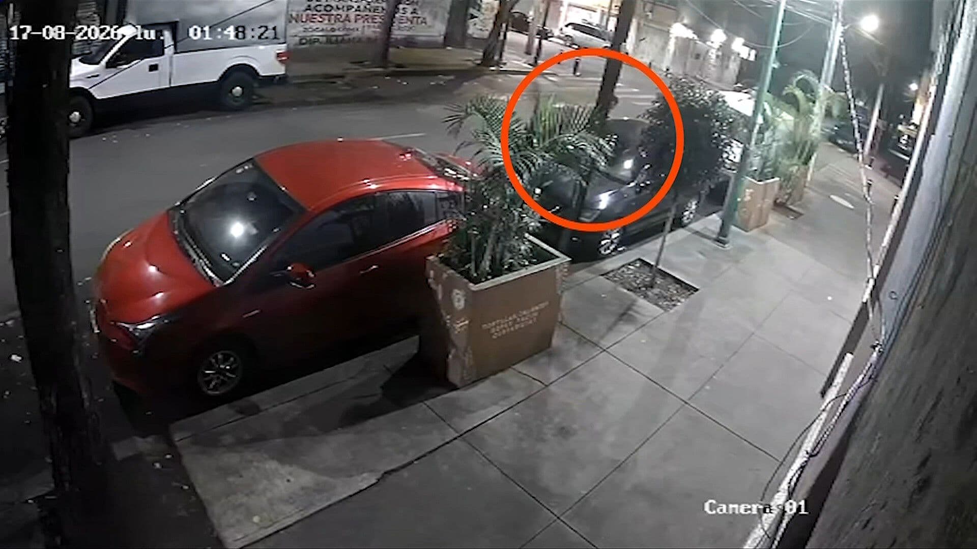 En 10 Segundos: Así Roban Autopartes en Varias Alcaldías de CDMX