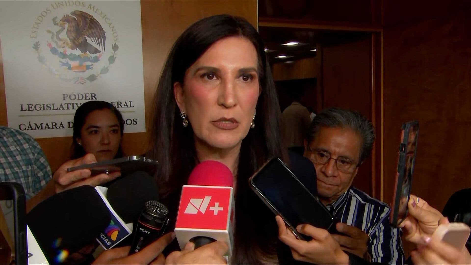Kenia López Cuestiona Regreso de Rocha Moya y Pide No Buscar Protección del Fuero
