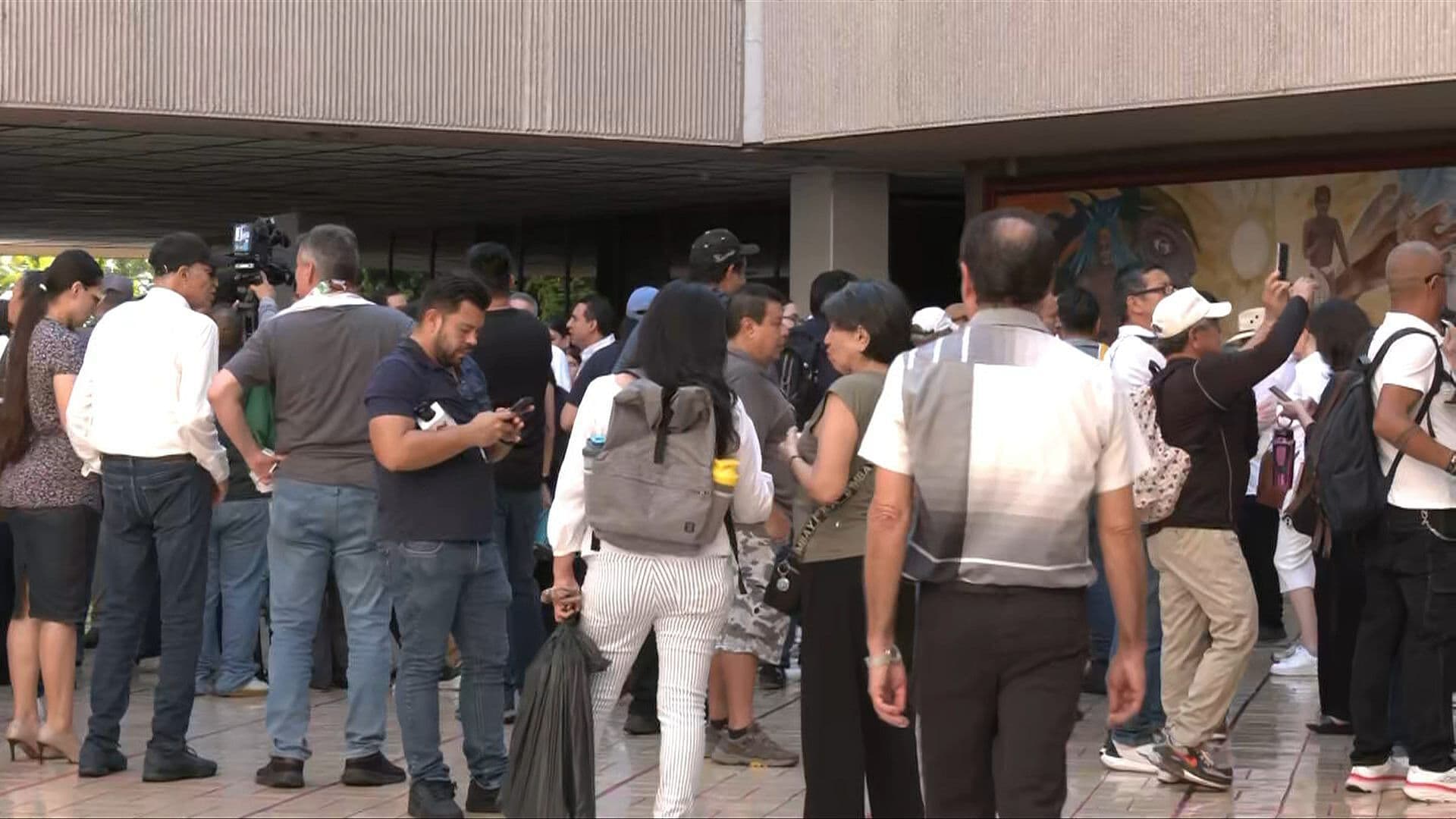 Exigen Renuncia de Todo el Gabinete de Rocha Moya