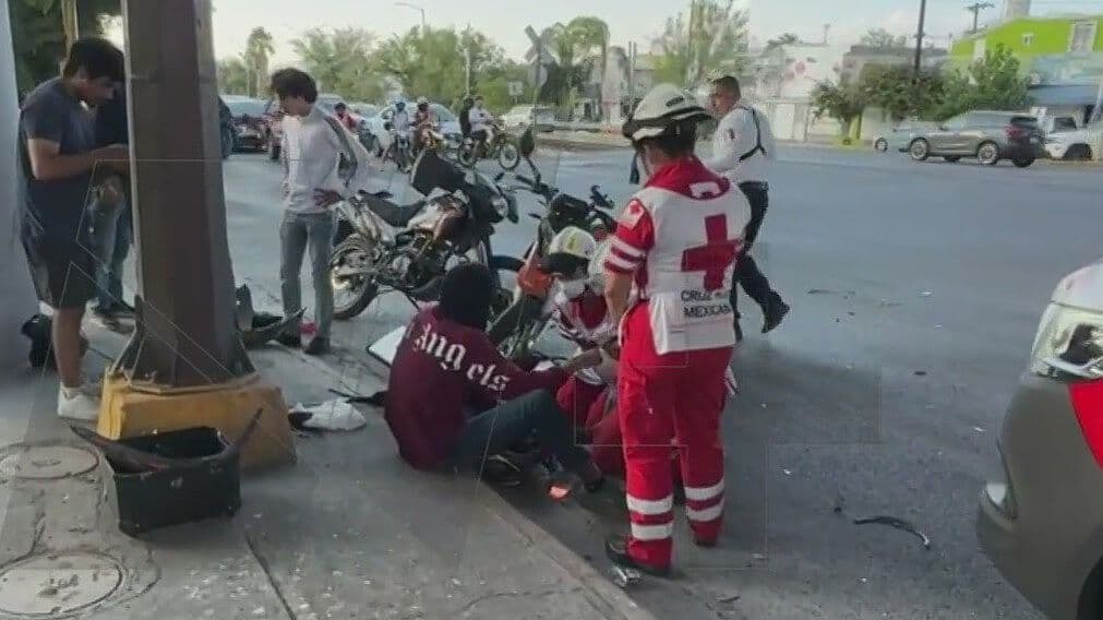 Se Quema Hombre por Apagar su Camioneta en Monterrey