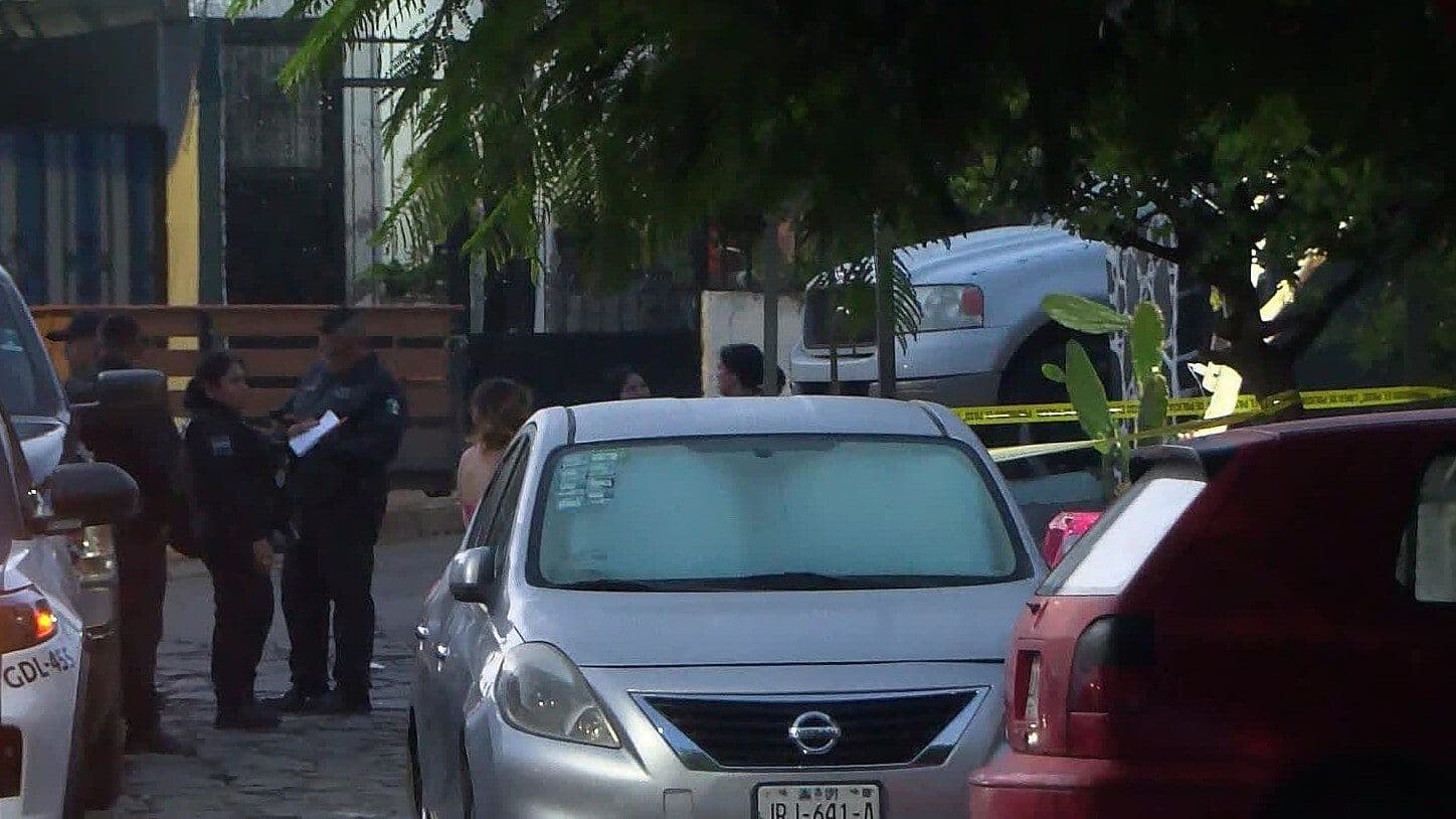 Balean a Hombre y Mujer en un Presunto Almacén de Motos Robadas en Guadalajara