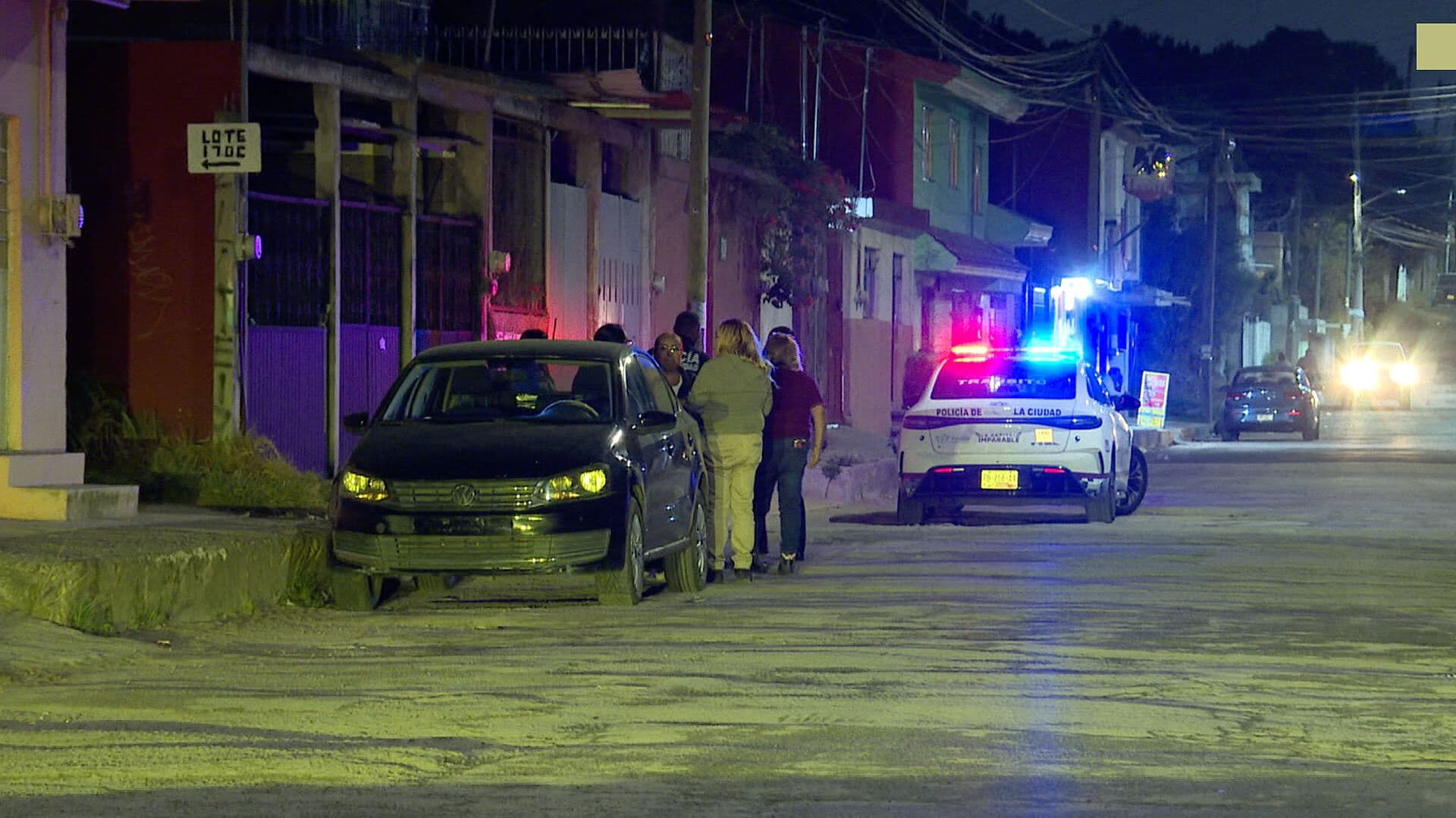 Vehículo Dañado Conflicto entre Familias Colonia Francisco Javier Clavijero Puebla