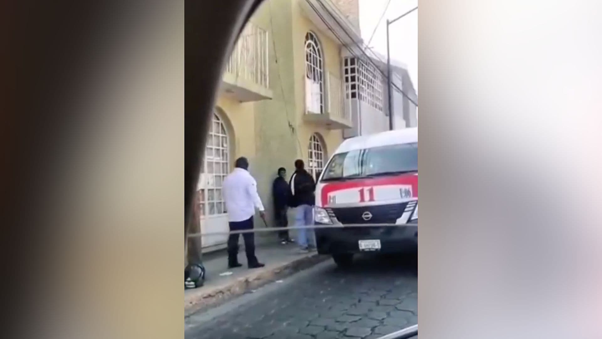 Video Intento Asalto Navaja Chofer Ruta 11 Tehuacán Defiende a Víctimas con Herramienta