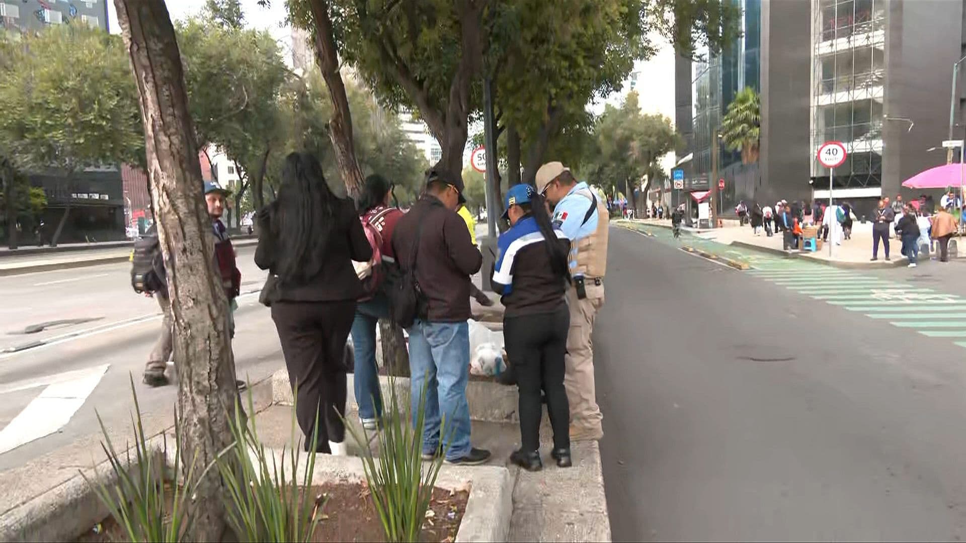 Hallan a Persona Muerta en Camellón de Reforma, CDMX
