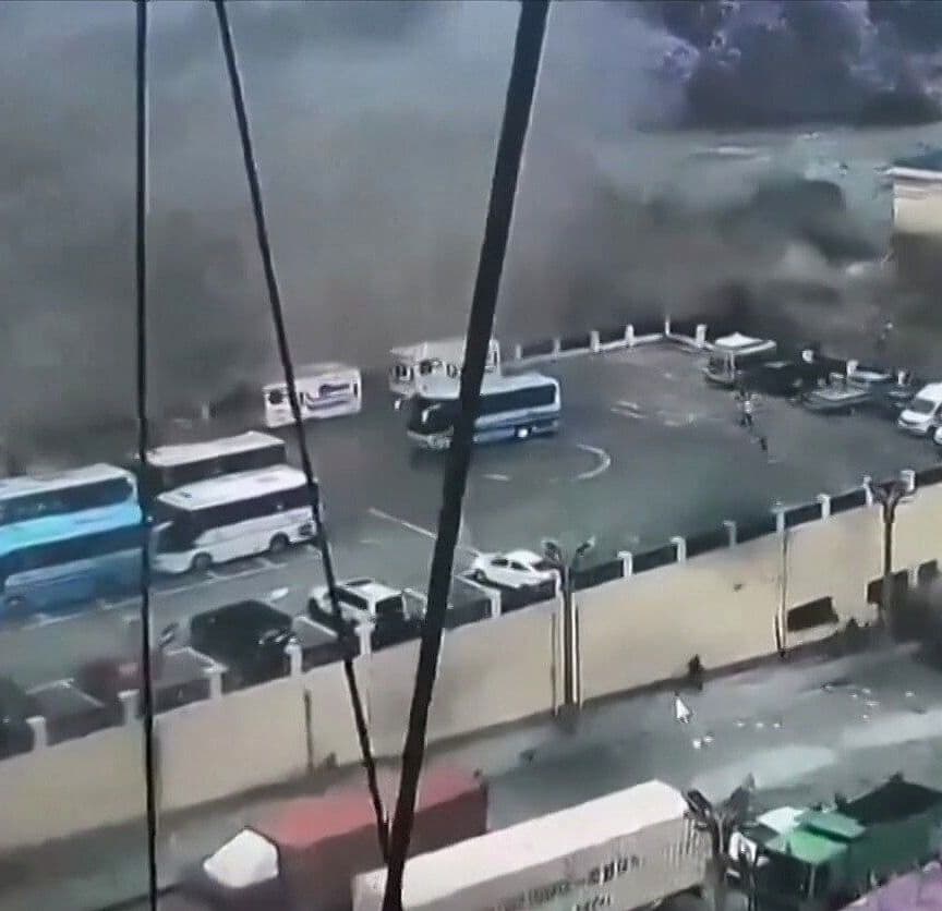 Video del Momento Exacto en que Río se Desborda y Arrasa con Pueblos en Nepal