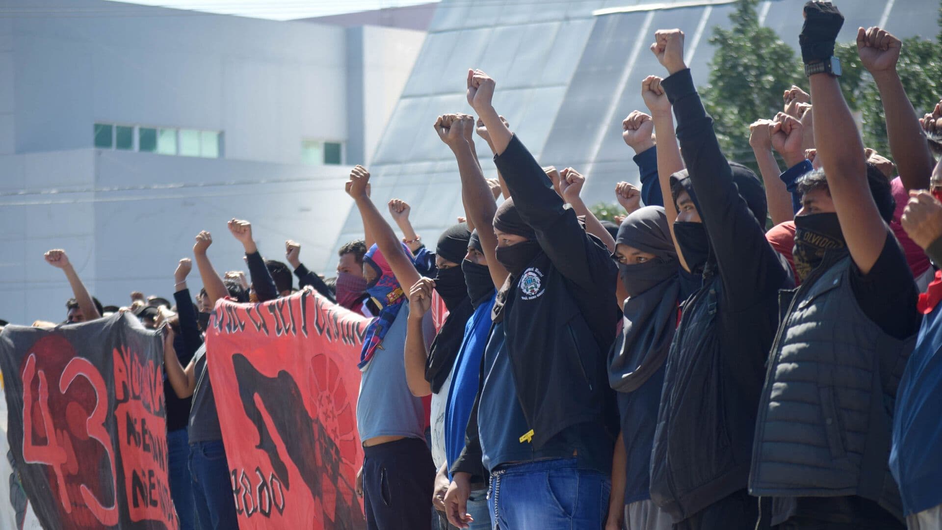 Manifestación en Chilpancingo por Más de 11 Años del Caso Ayotzinapa
