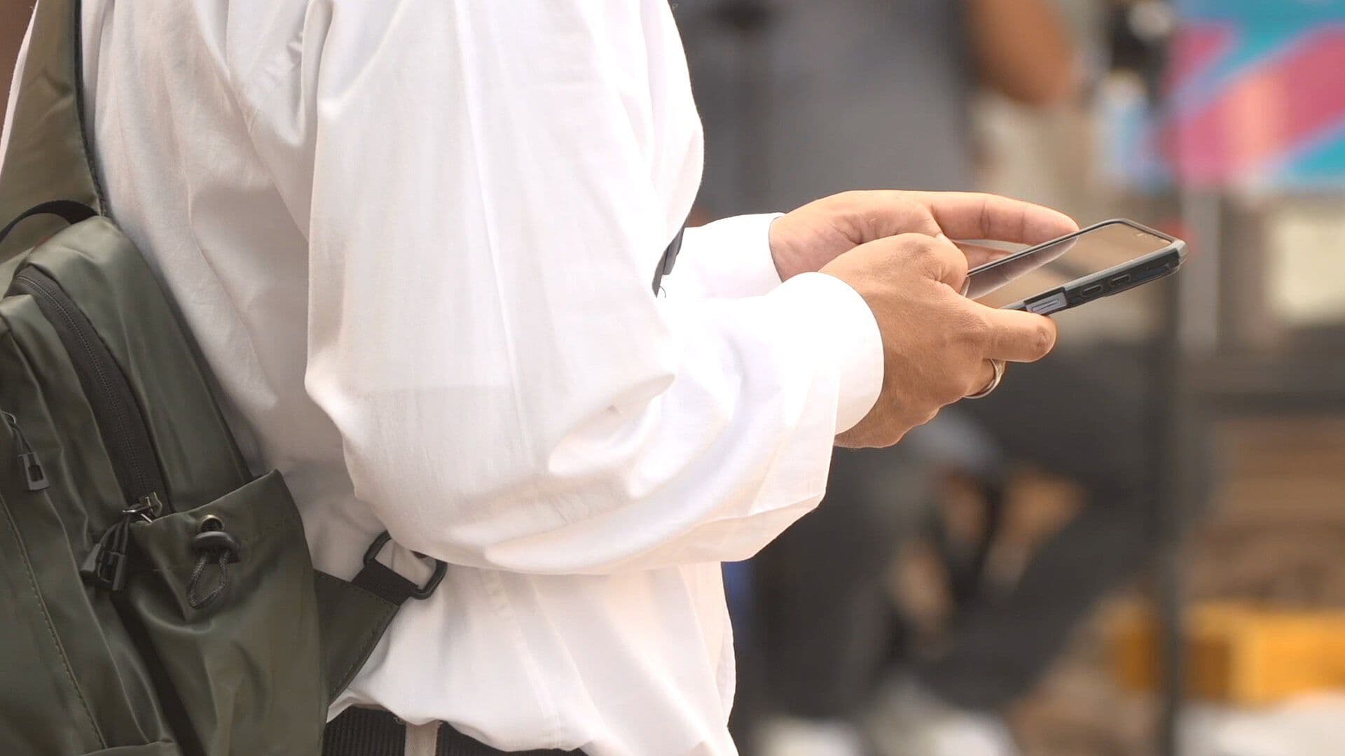 En Noviembre Vence el Plazo para Reglamento de Uso de Celulares en Escuelas