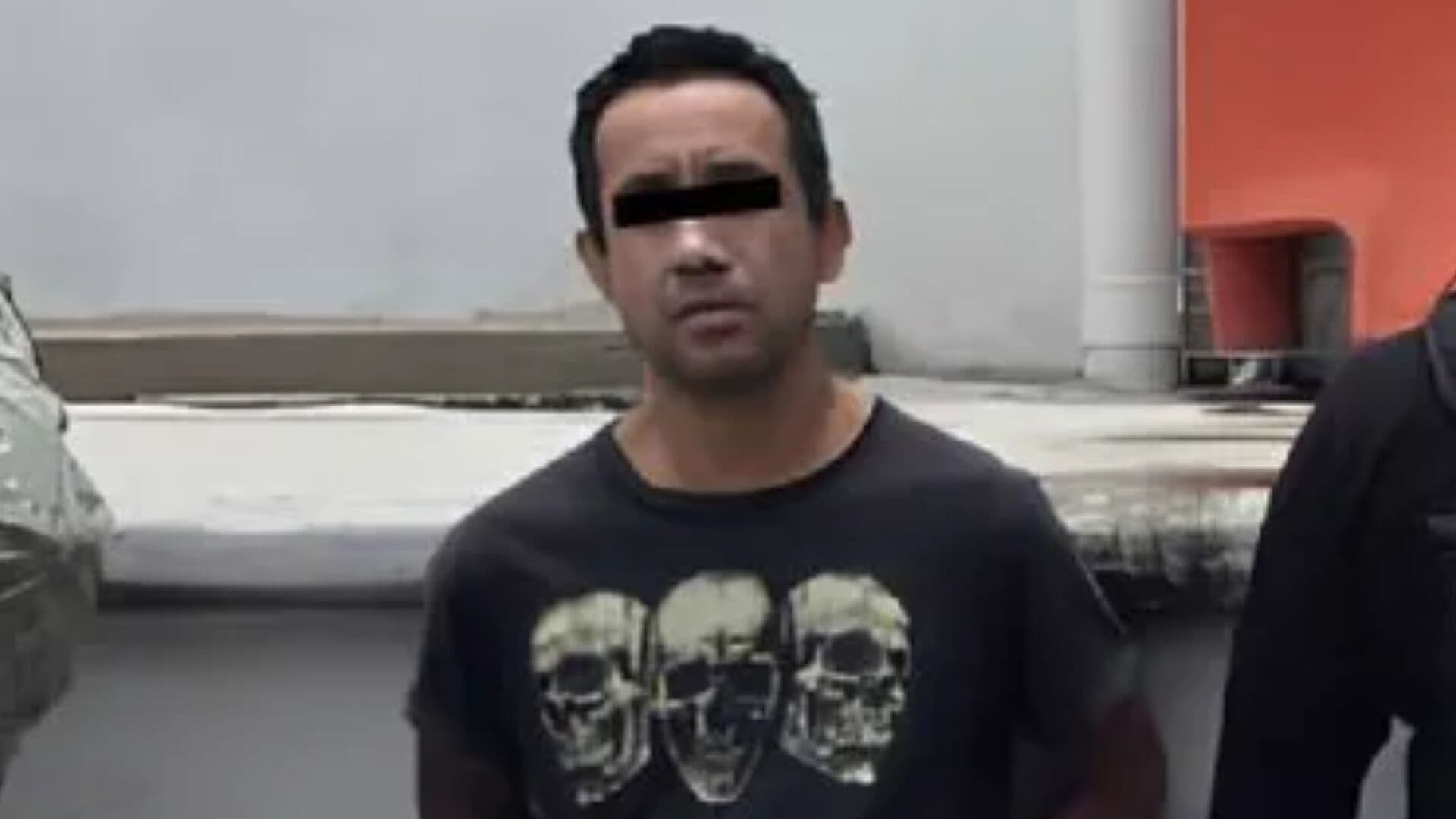 Detienen a Hombre Armado en una Azotea de Ecatepec, Estado de México
