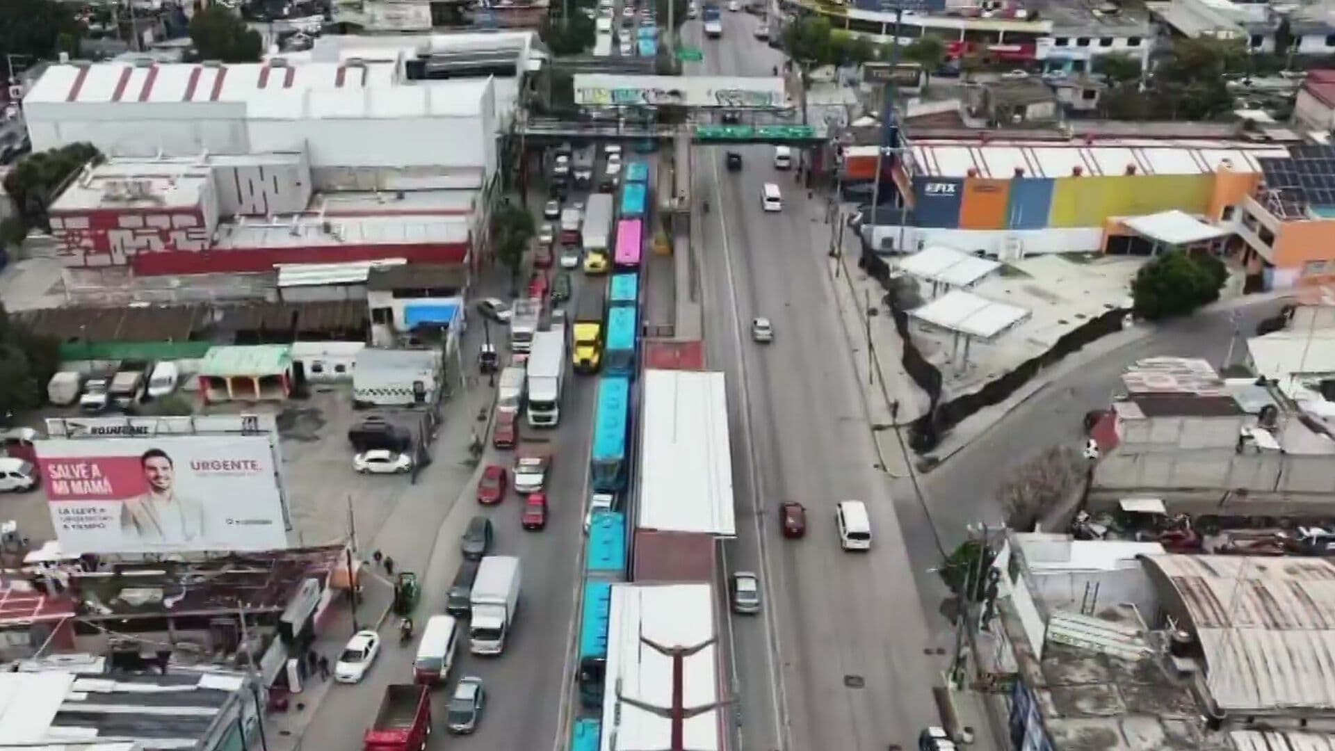 Cronología: Comerciantes Bloquean la López Portillo en Tultitlan por Desalojos