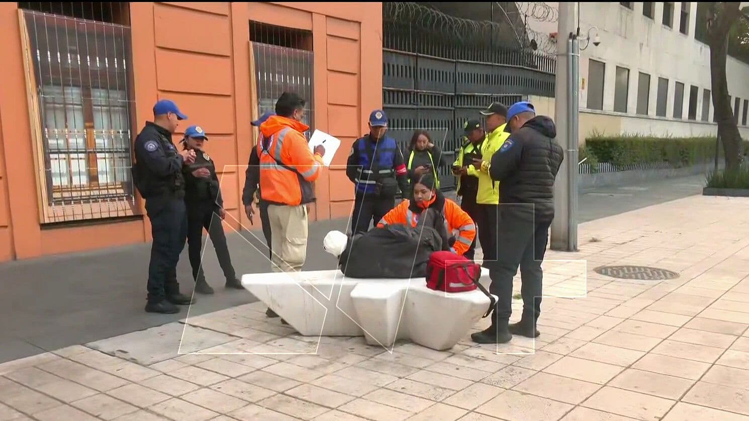 Unidad del Metrobús Atropella a un Hombre en Avenida Hidalgo, CDMX