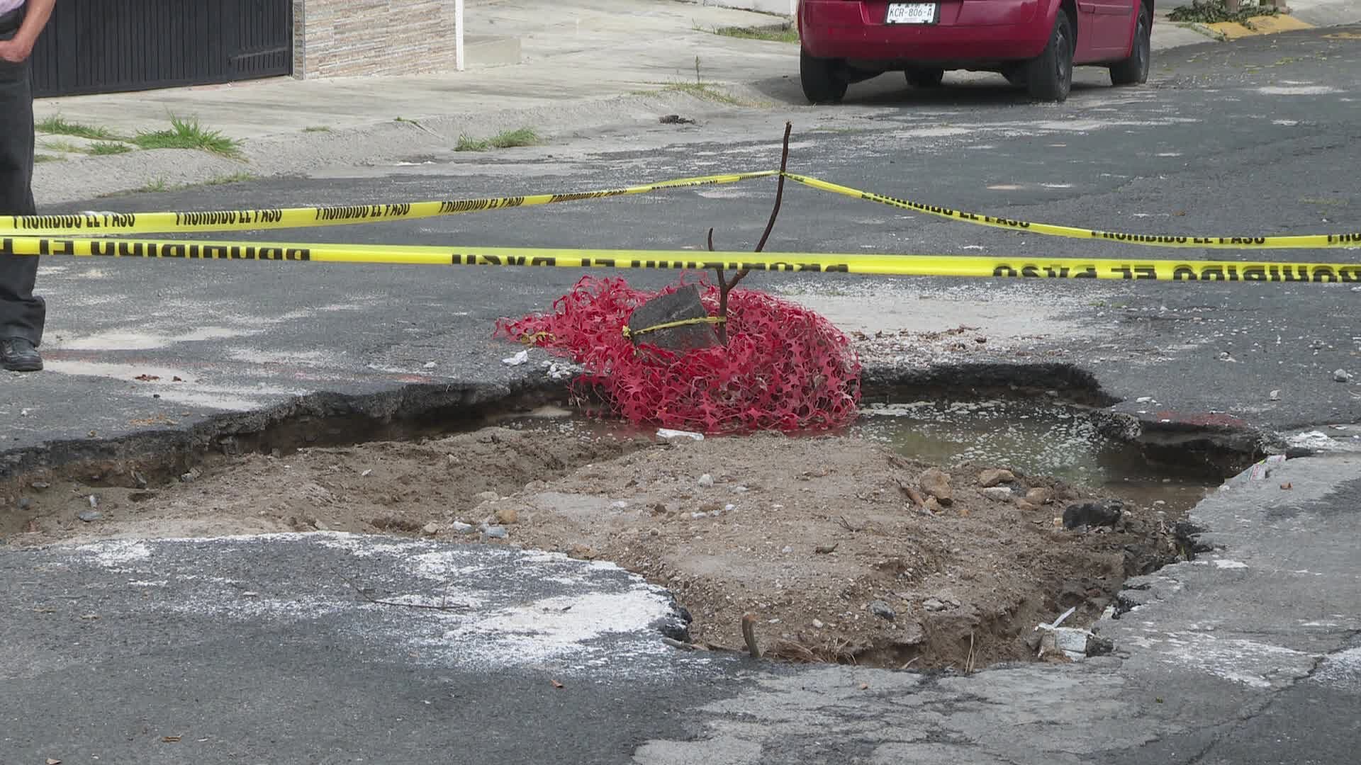 Vecinos de Loma Dorada en Tonalá Aseguran que Socavones los Dejaron sin Agua