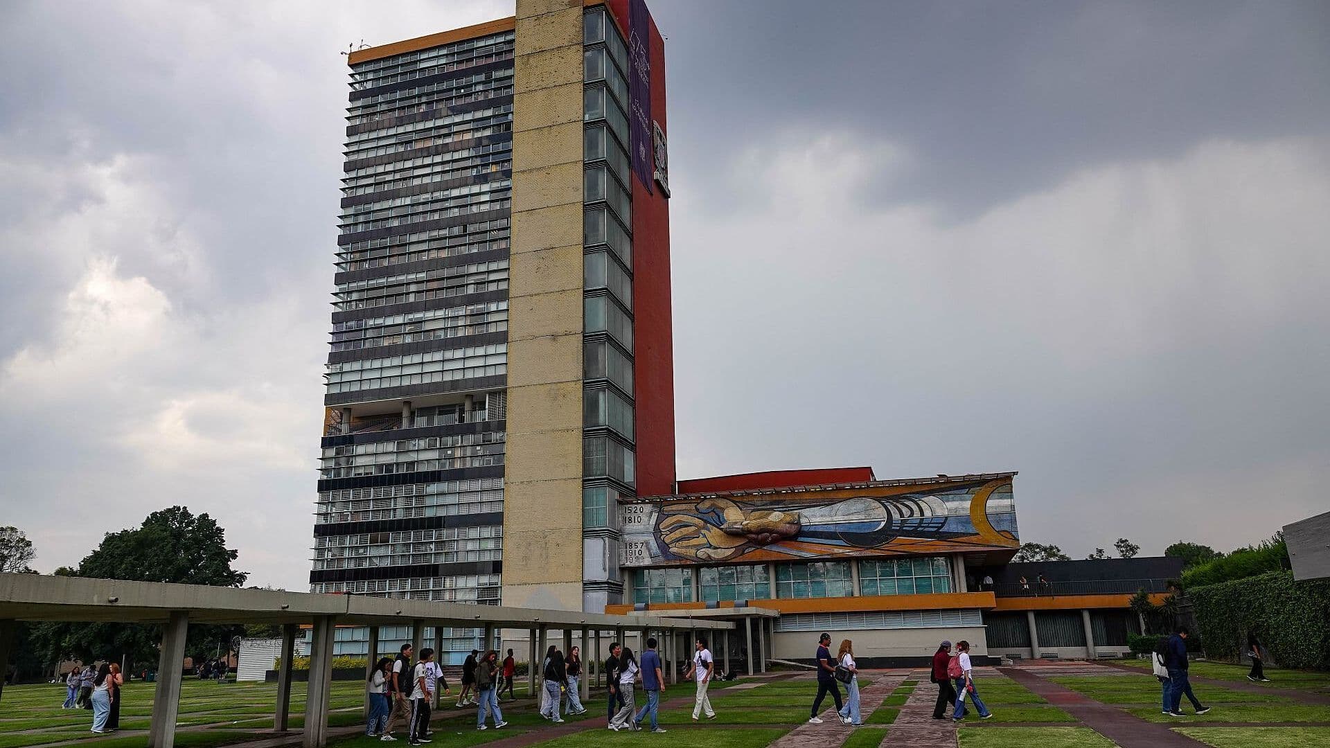 UNAM Publica Resultados del Examen de Control; Aceptados Inician Clases el Lunes
