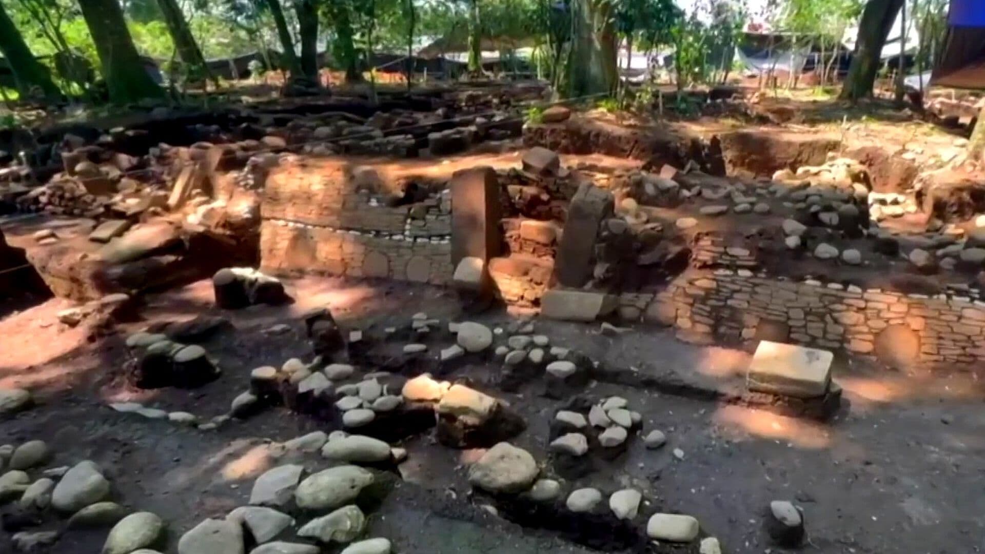 Habitantes Buscan Proteger Vestigios Arqueológicos Hallados en Coatepec, Veracruz
