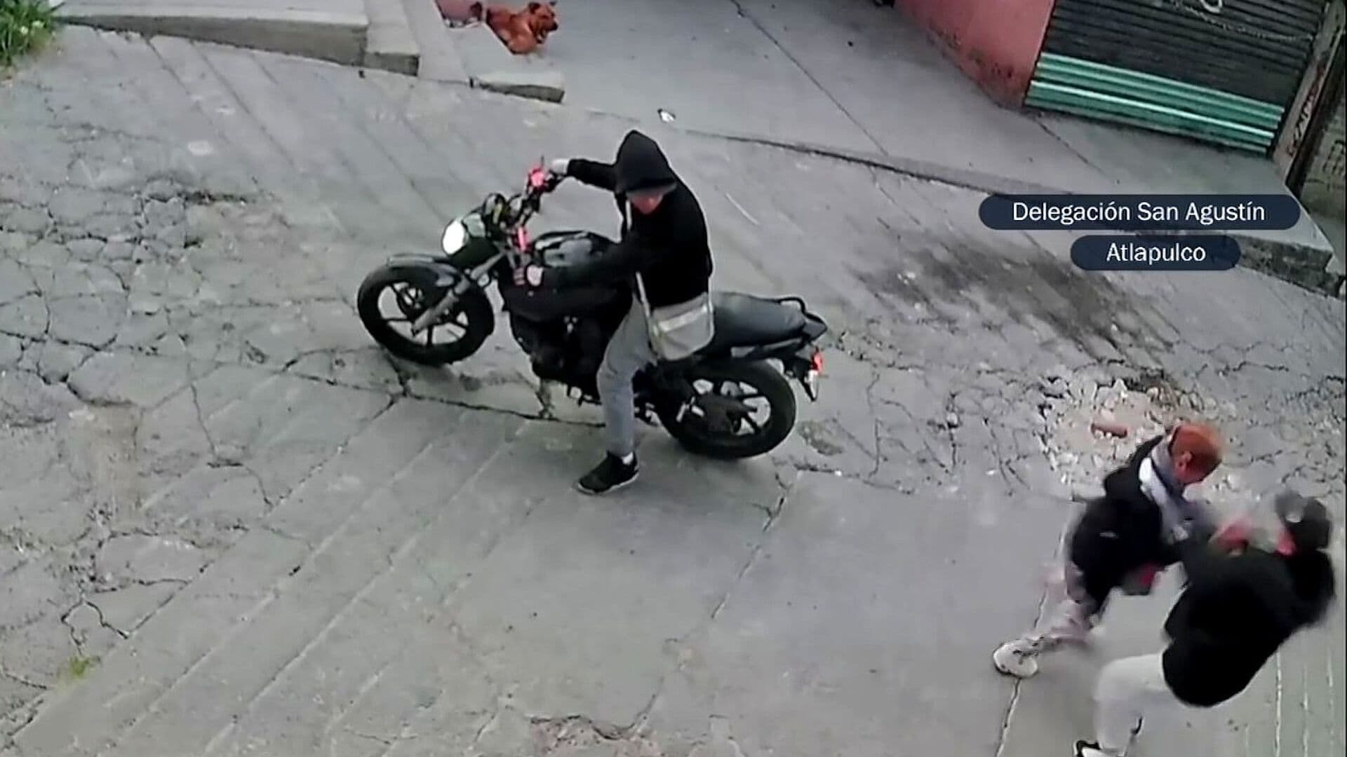 Motociclistas Asaltan a Adulta Mayor en Calles de Chimalhuacán, Edomex