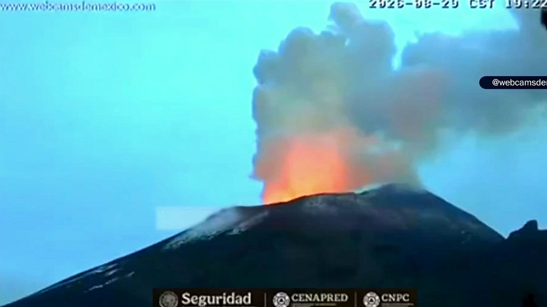 Popocatépetl Registra Actividad con Incandescencia en su Cráter