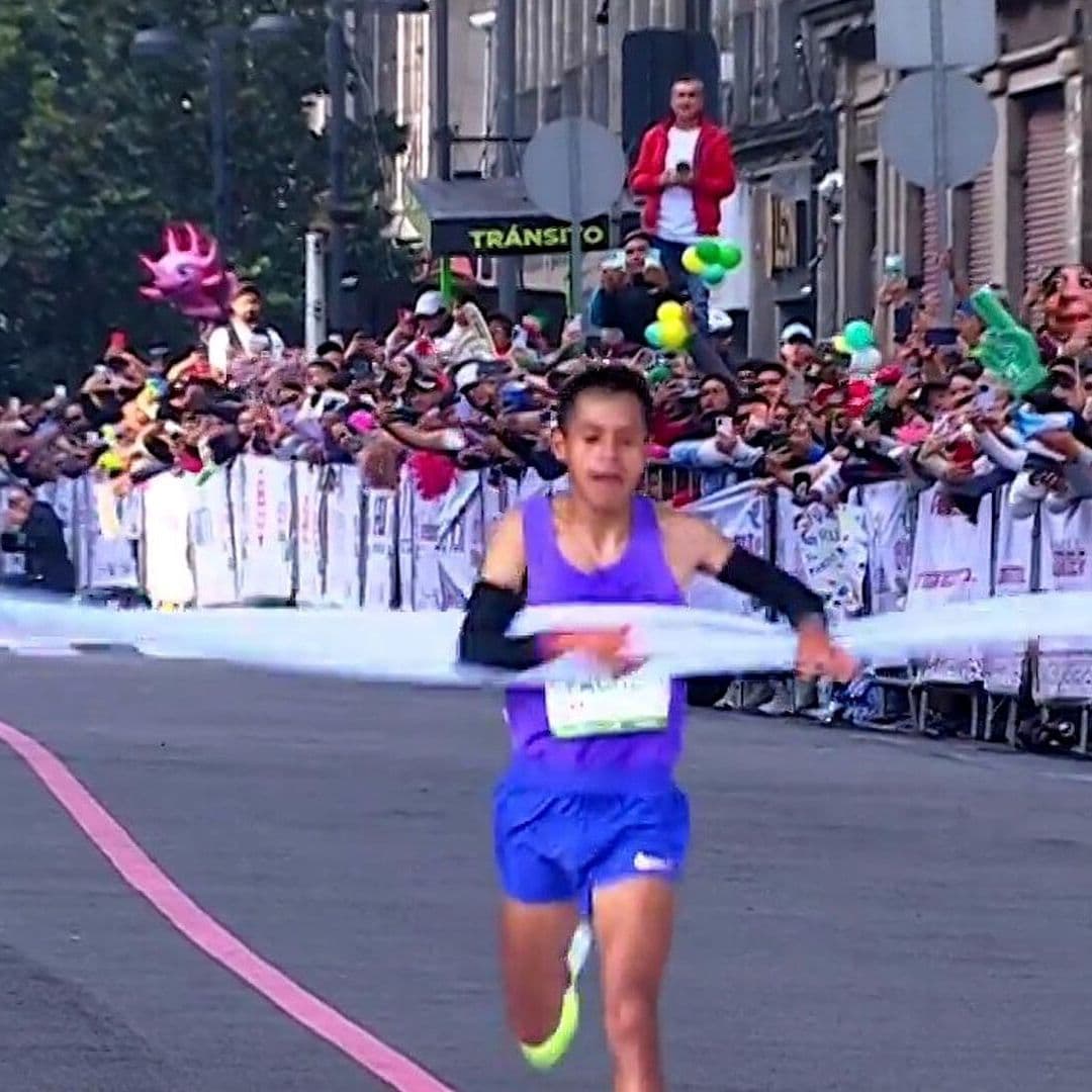Peruano Cristhian Pacheco Gana la Edición 43 del Maratón de la Ciudad de México