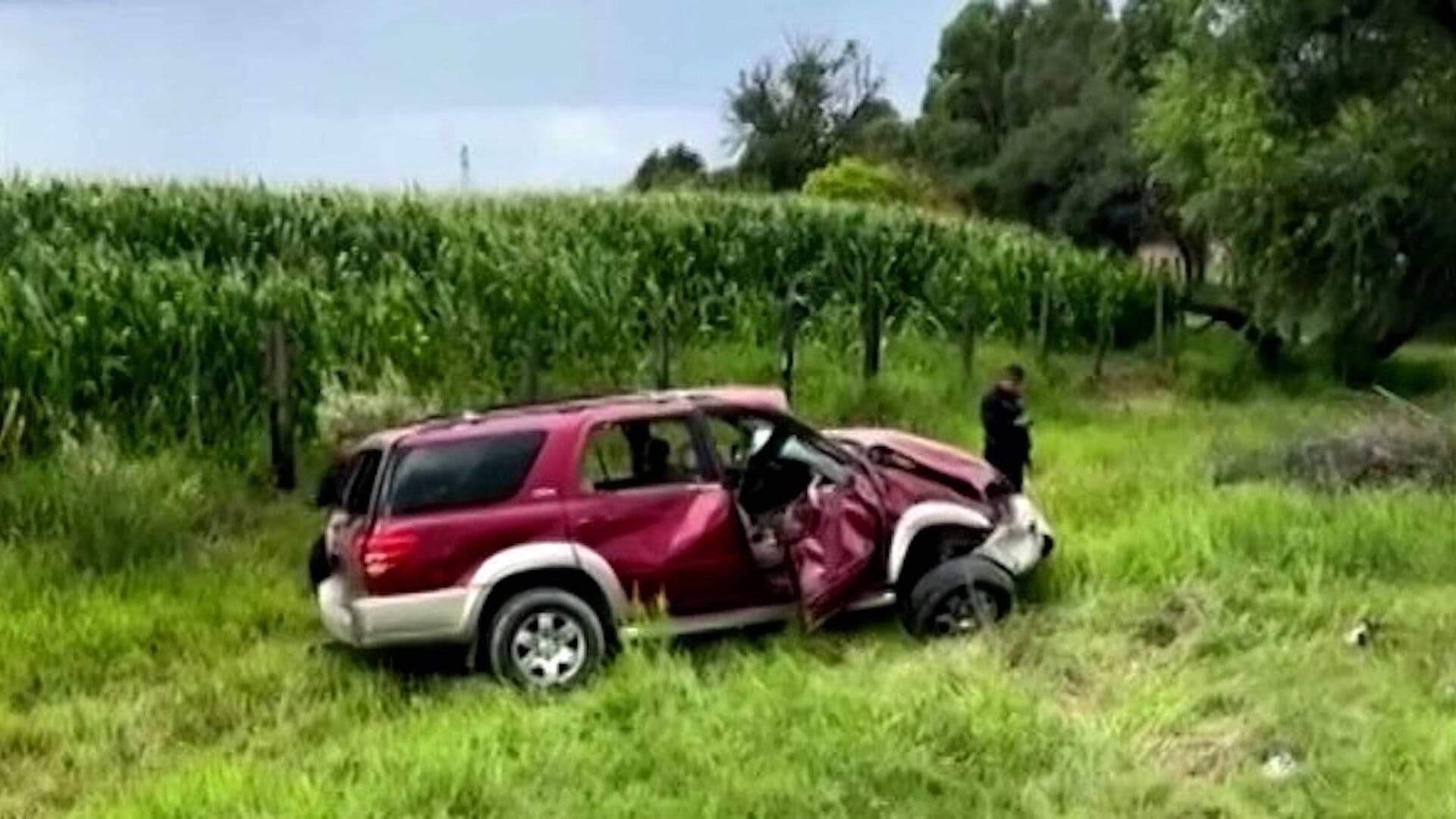 Volcadura de Camioneta Deja un Muerto y un Herido de Gravedad en Durango