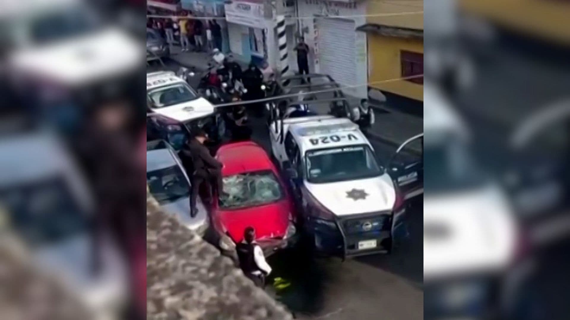 Hombre Ataca Vivienda a Balazos y Atropella a Policía al Intentar Huir en Neza