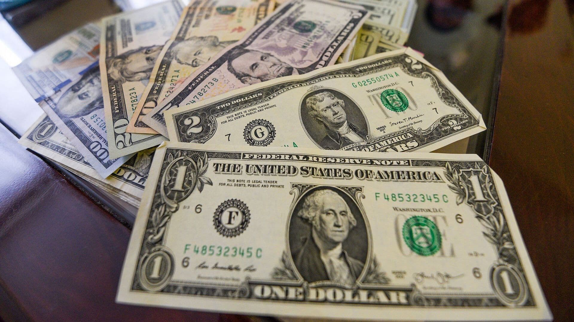 Así Está el Precio del Dólar Hoy, Lunes 31 de Agosto de 2026